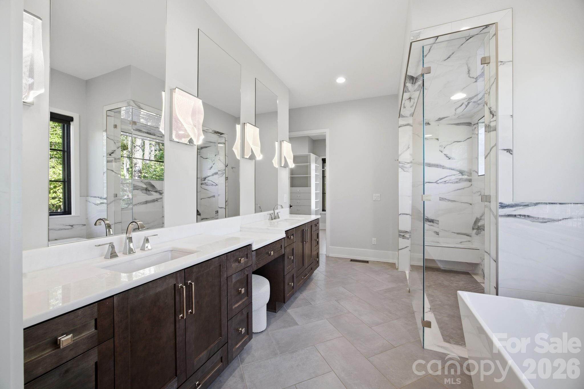 132 Binns Road Unit: 4