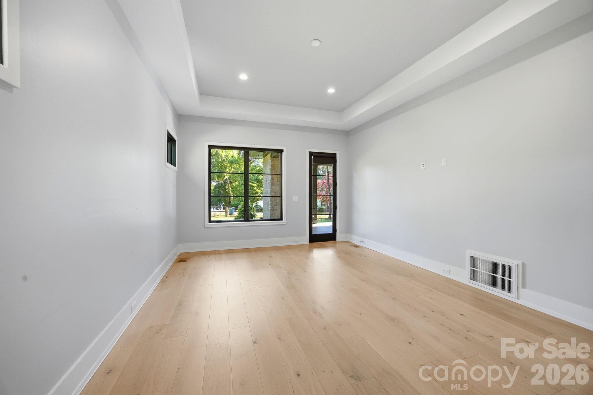132 Binns Road Unit: 4