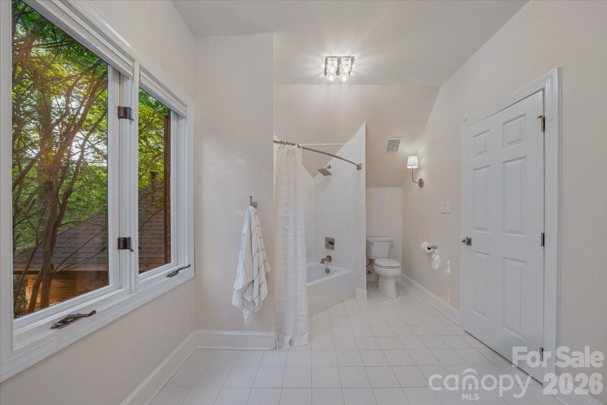 5631 Colony Road