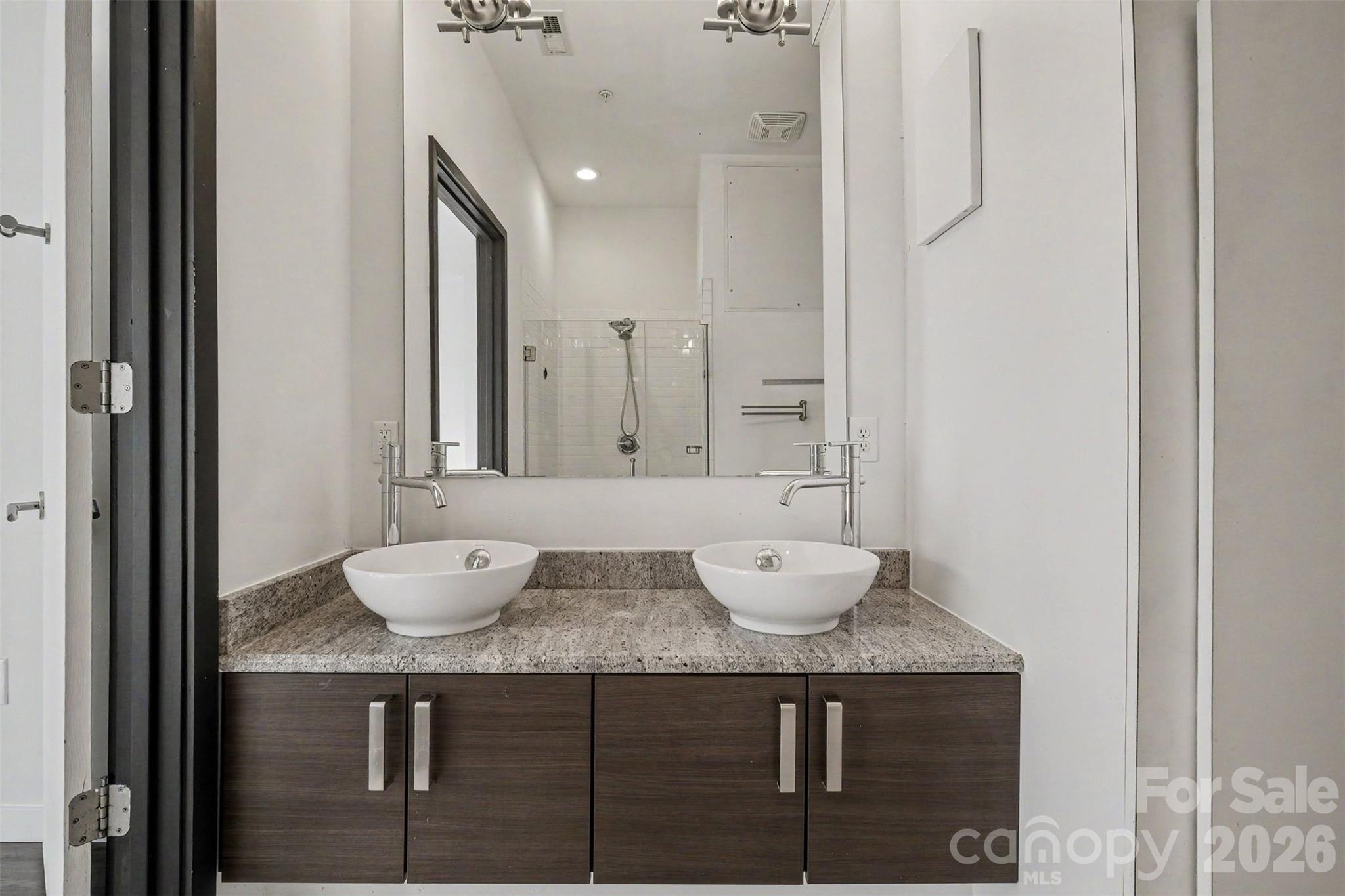 3123 N Davidson Street N Unit: 313