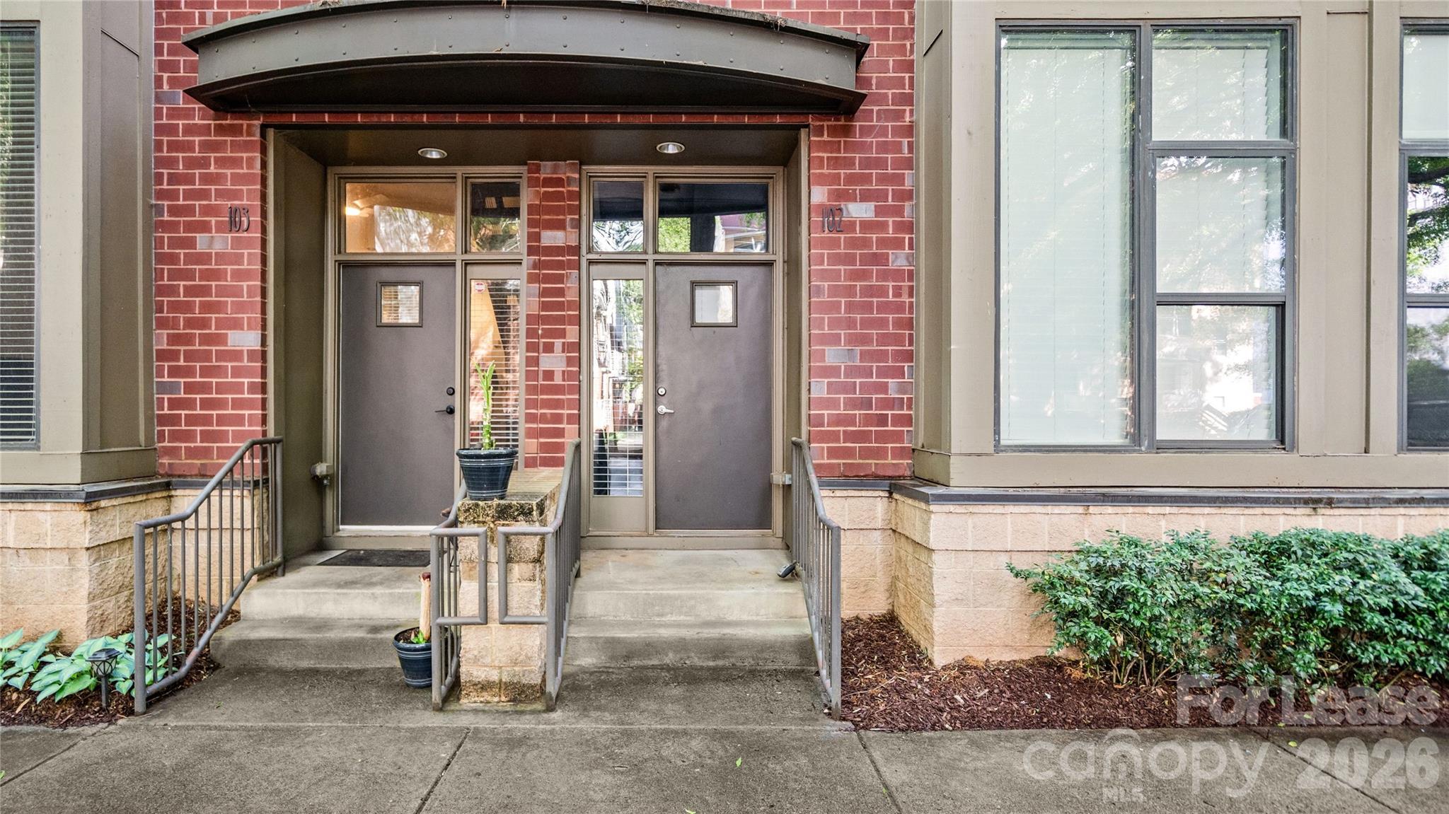 2125 Southend Drive