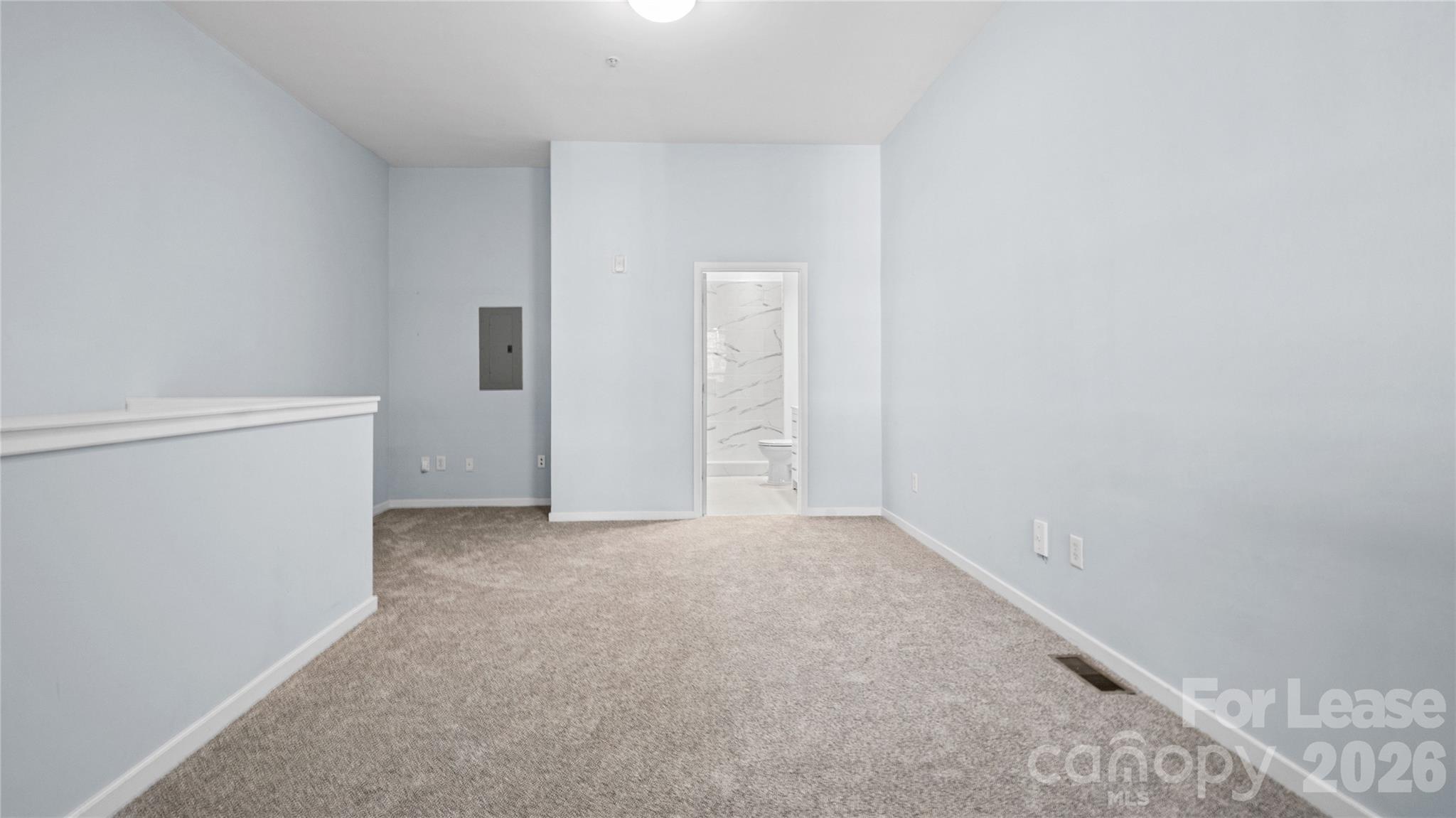 2125 Southend Drive