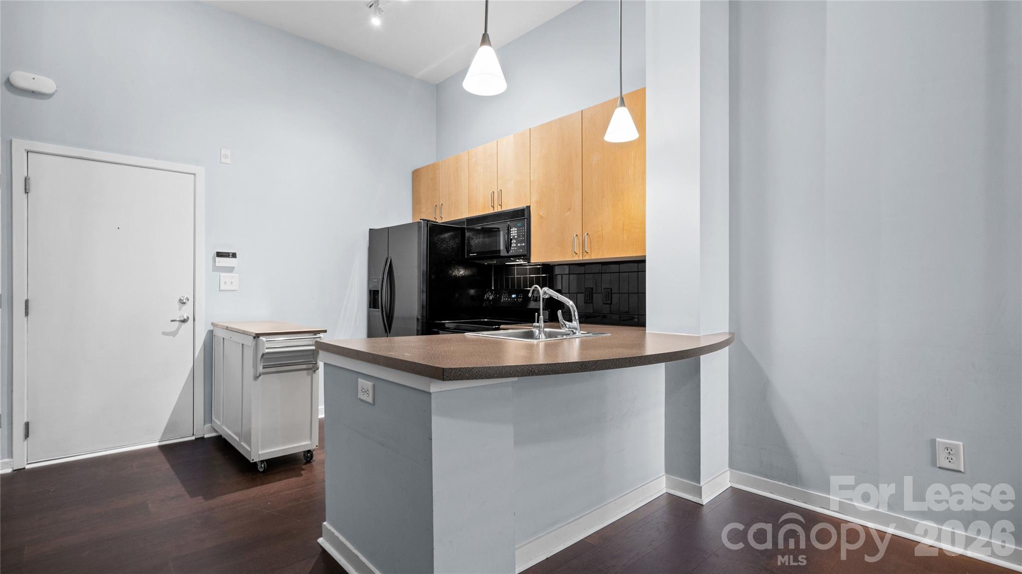 2125 Southend Drive