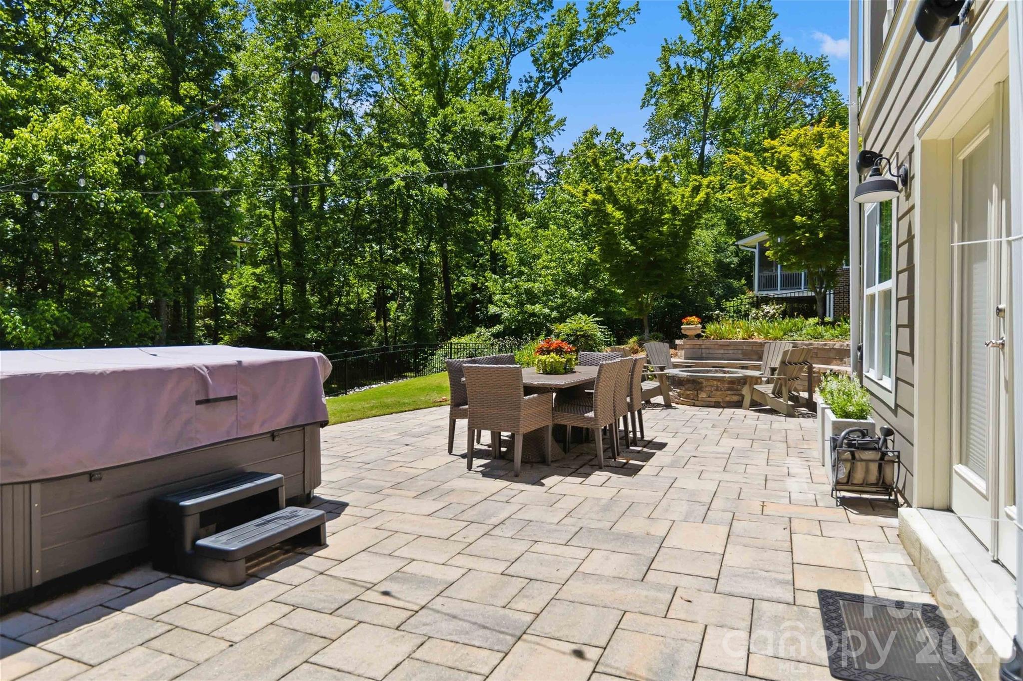 6526 Saint John Lane