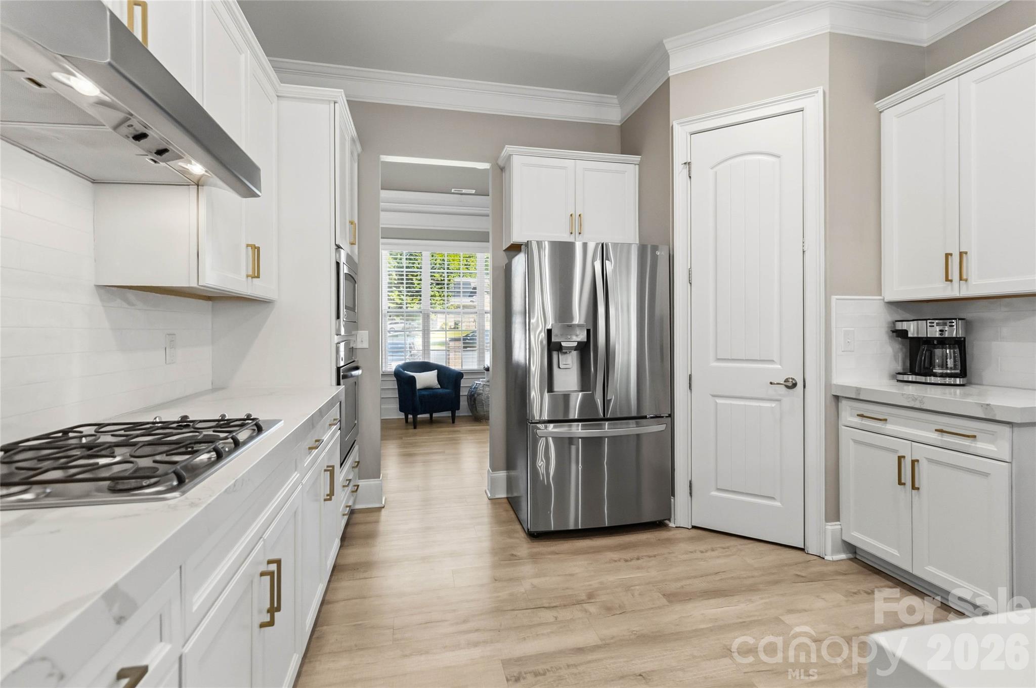 6526 Saint John Lane