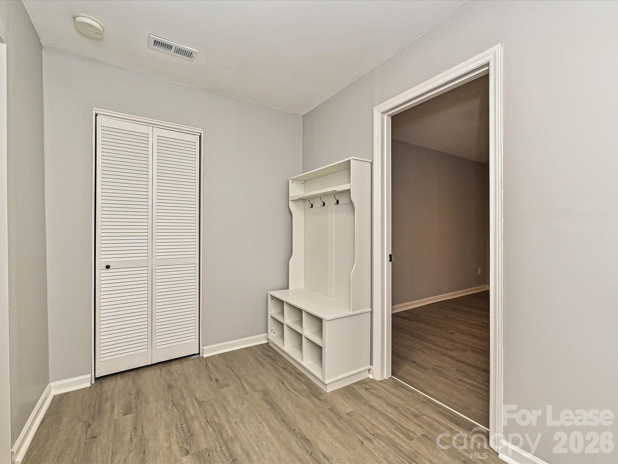 633 Pennwood Lane