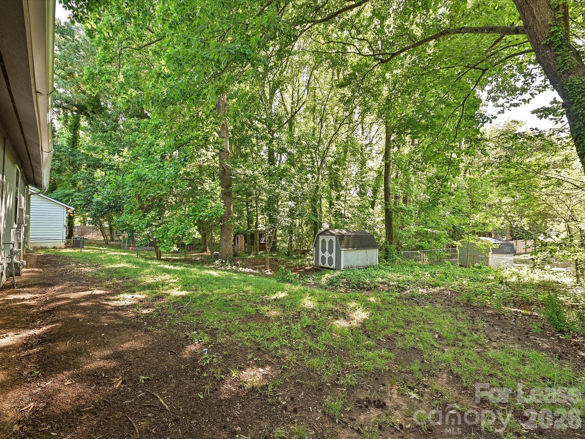 633 Pennwood Lane
