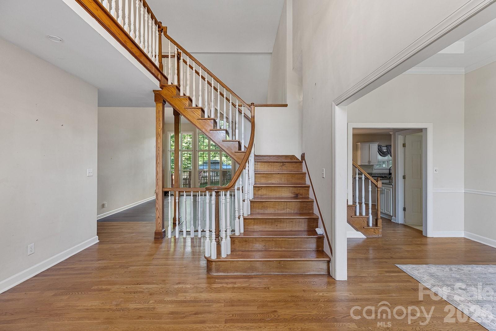 9111 Brocklehurst Lane