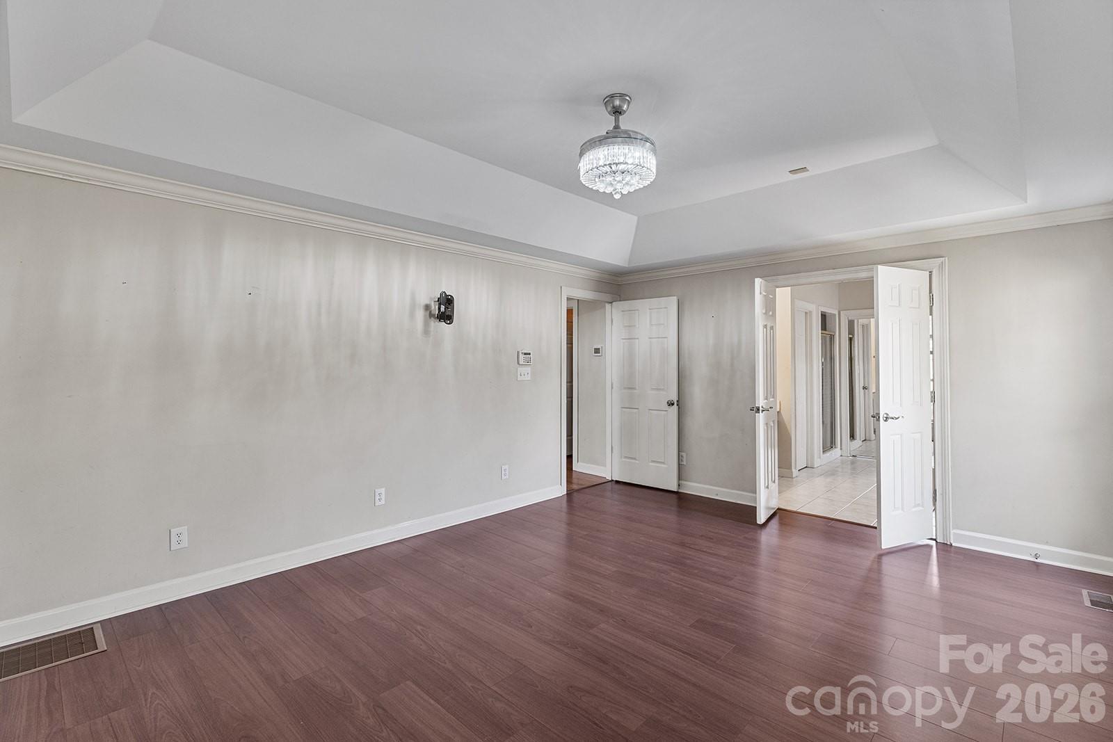 9111 Brocklehurst Lane