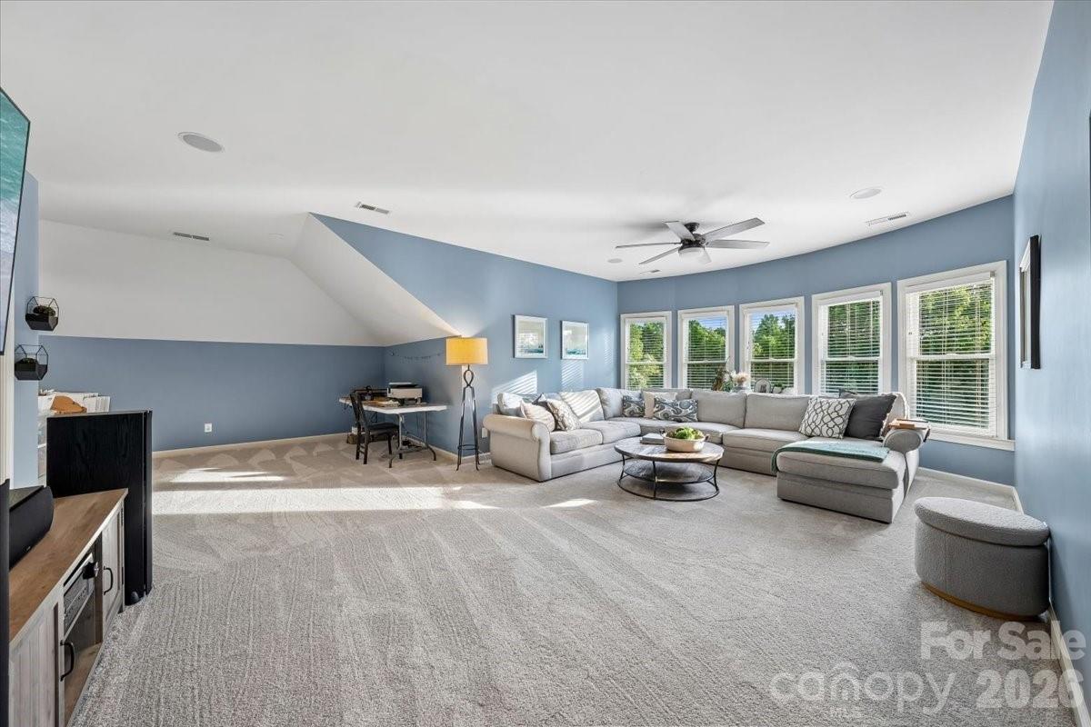 4001 Ainsdale Drive