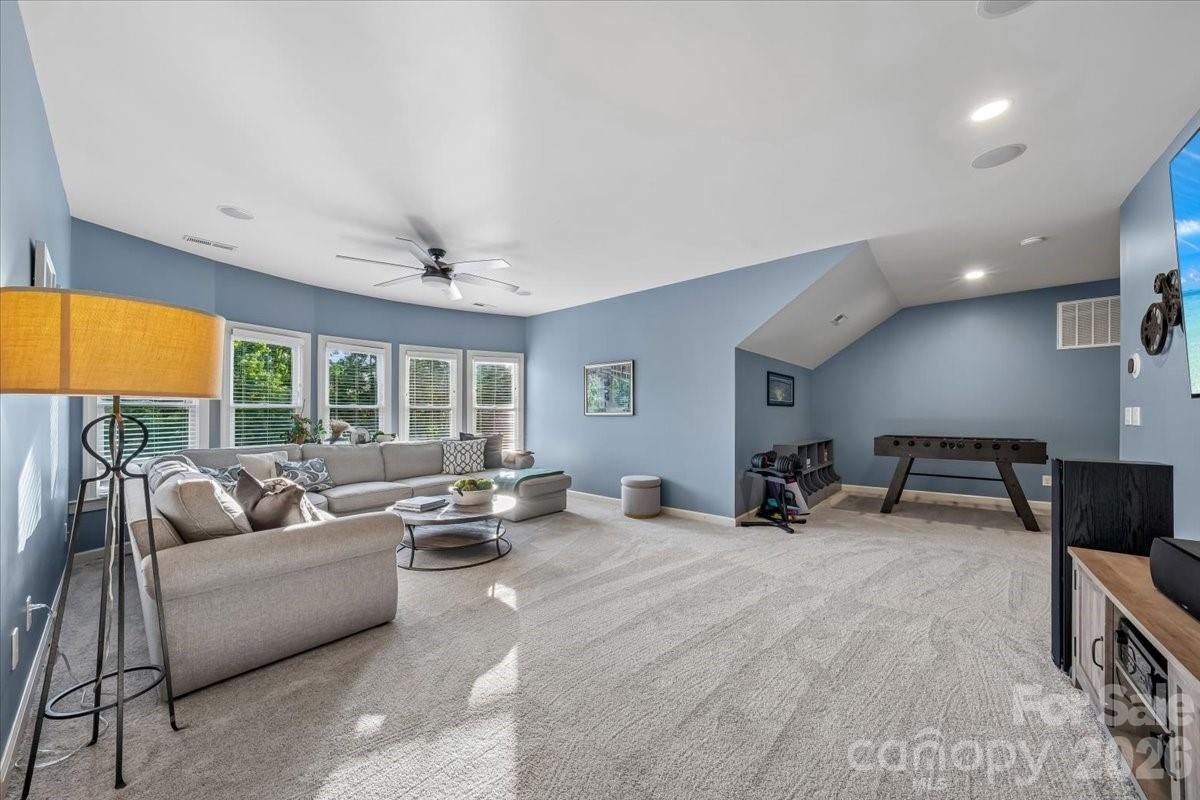 4001 Ainsdale Drive