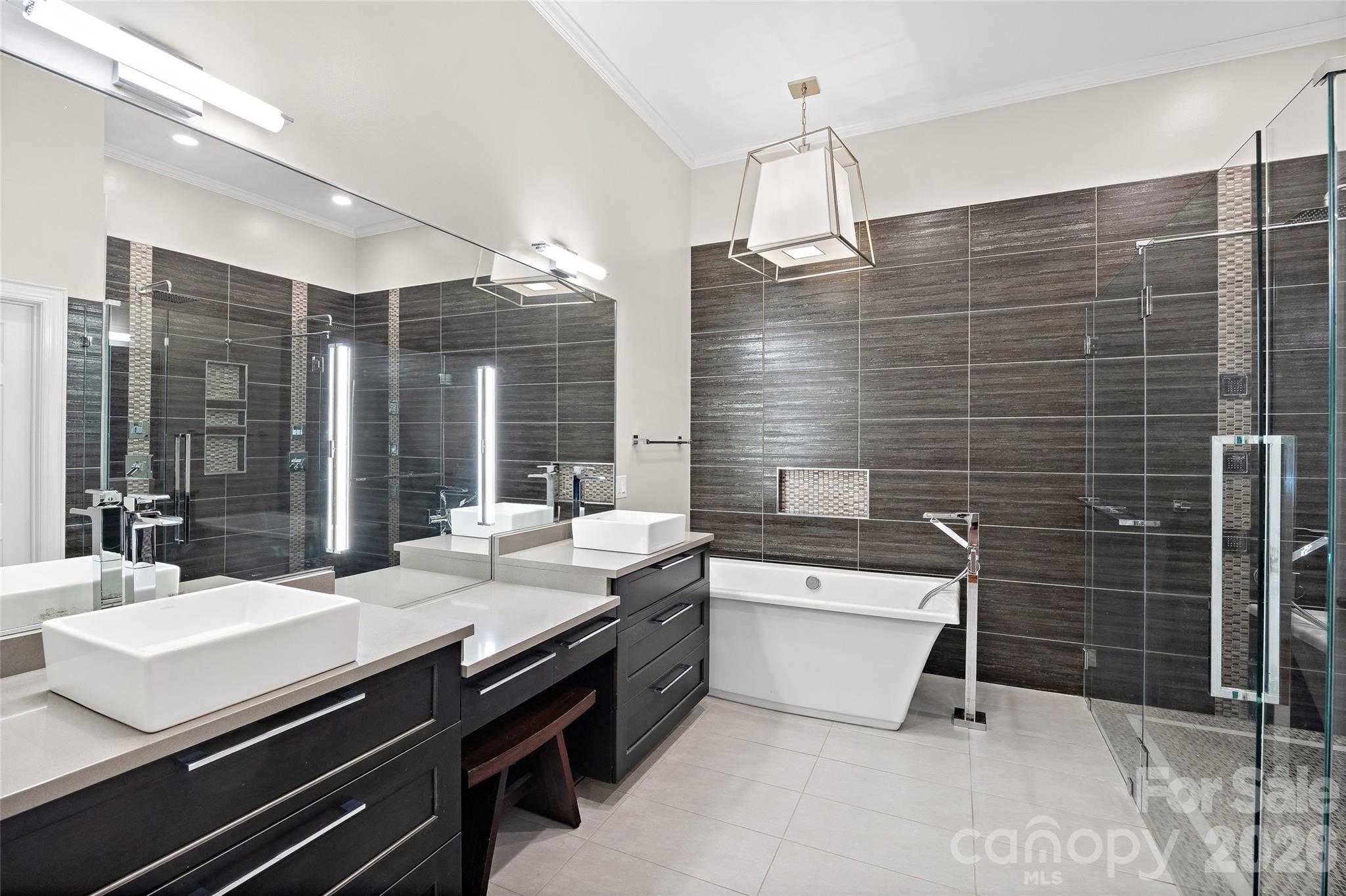 3112 Ethereal Lane