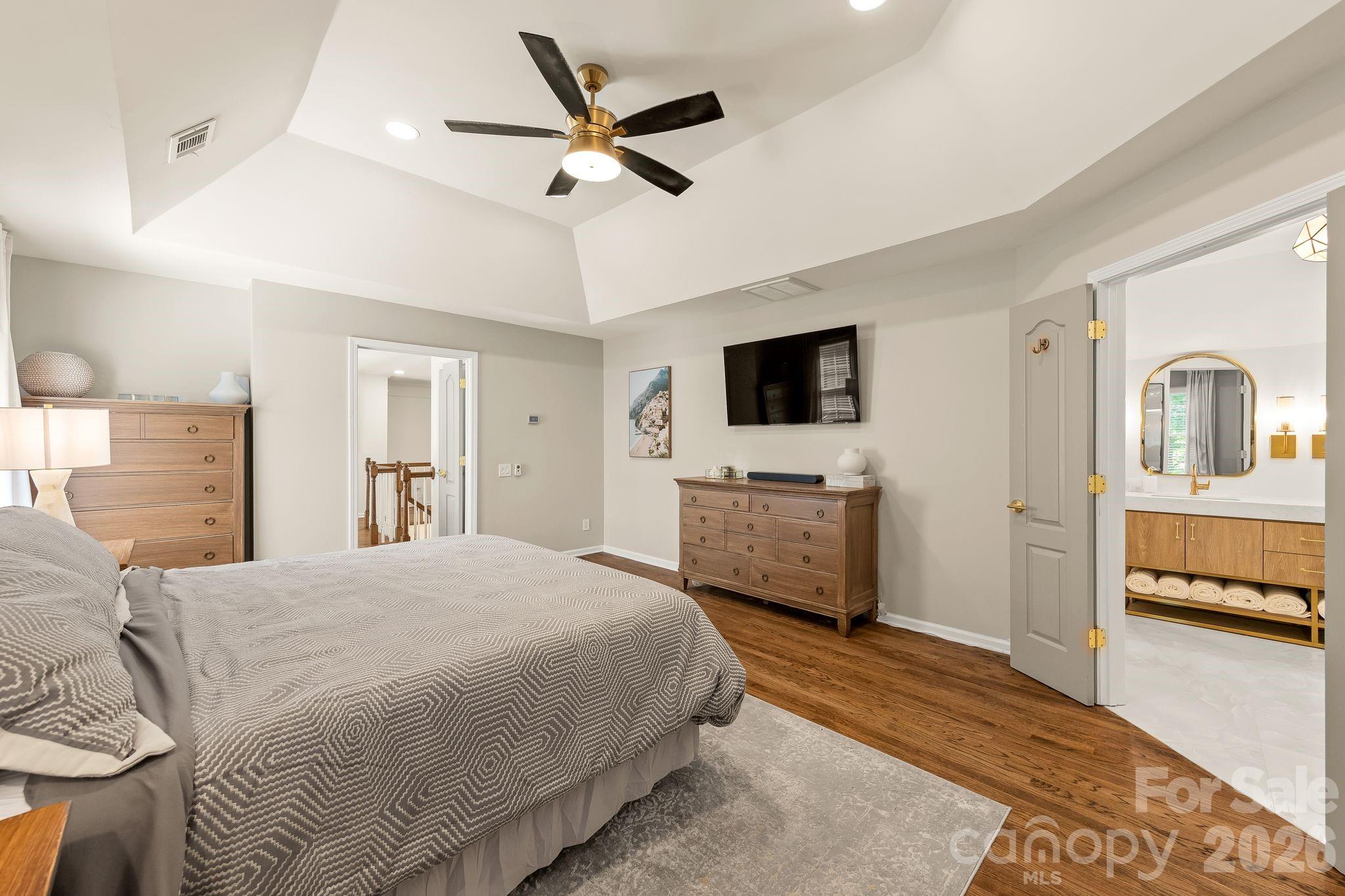 7330 Santorini Lane
