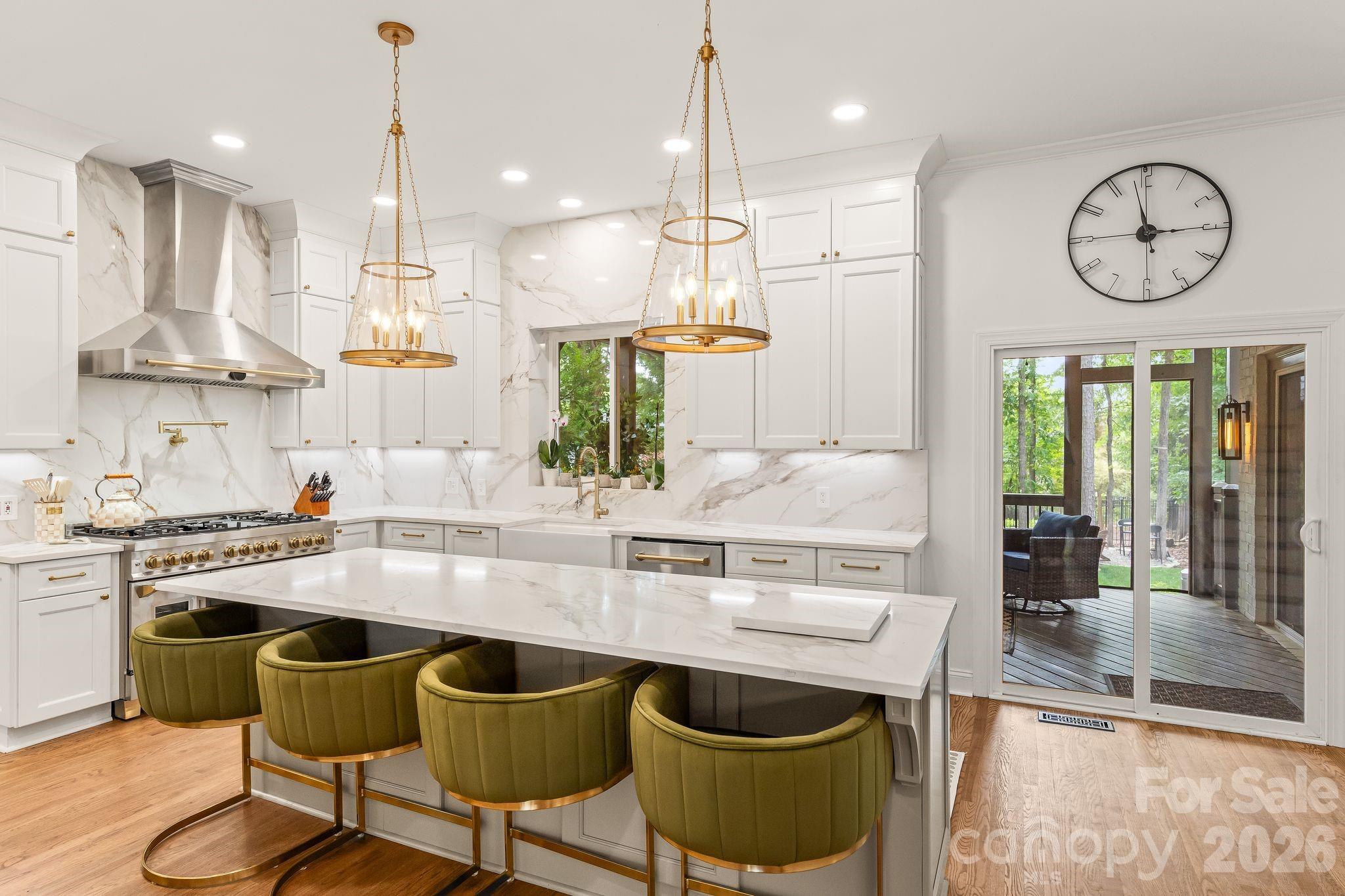 7330 Santorini Lane