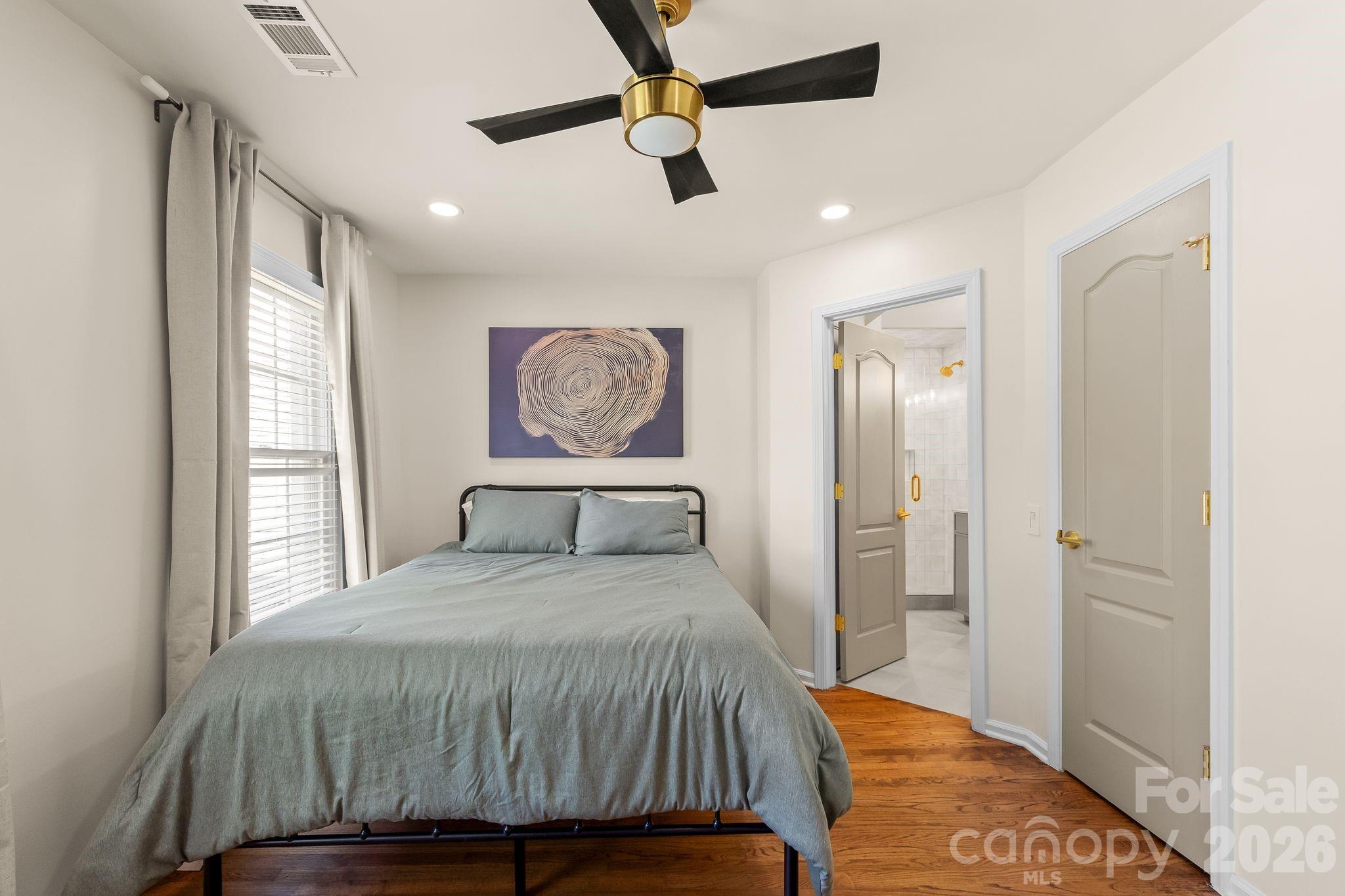 7330 Santorini Lane