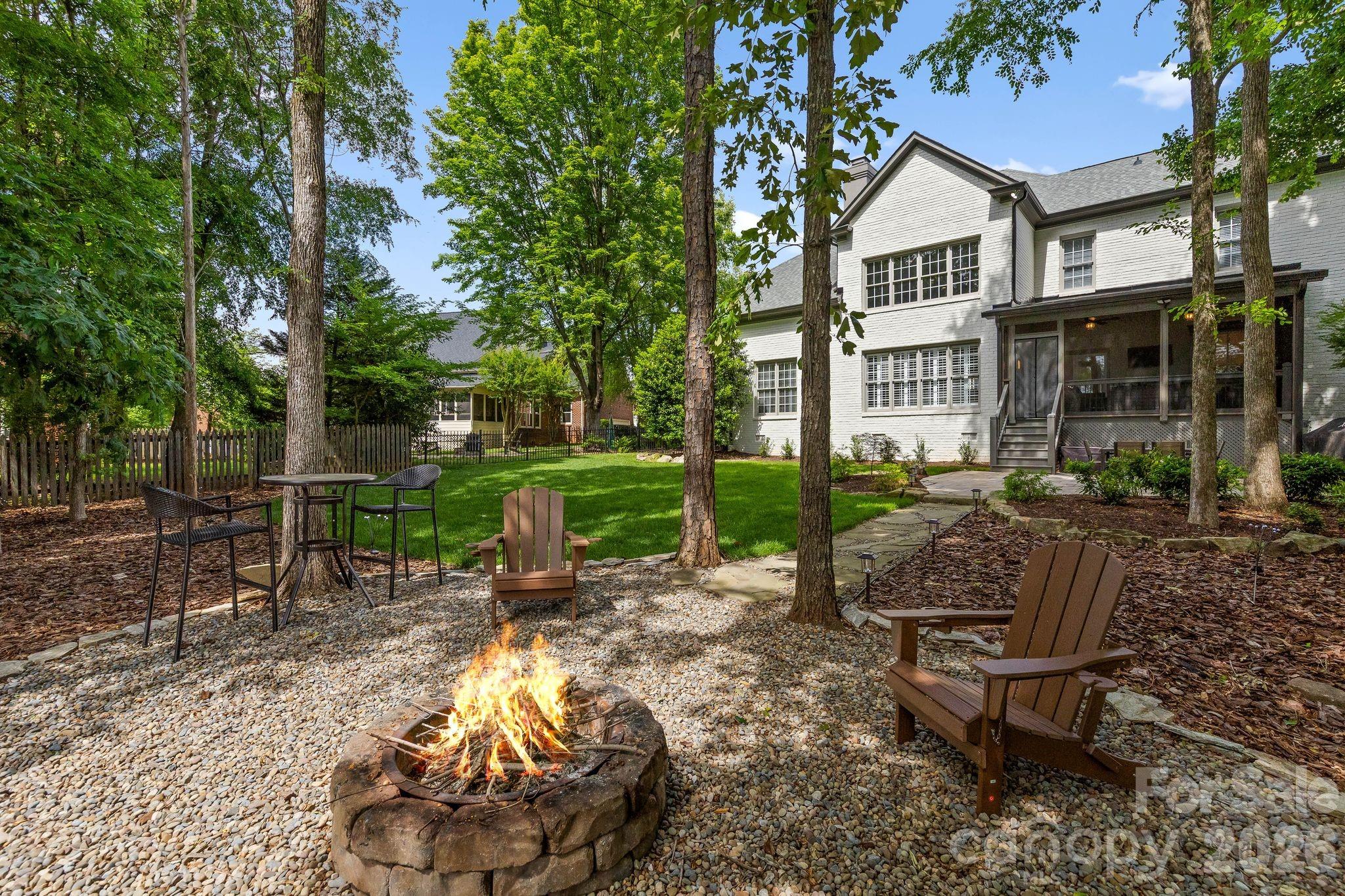 7330 Santorini Lane