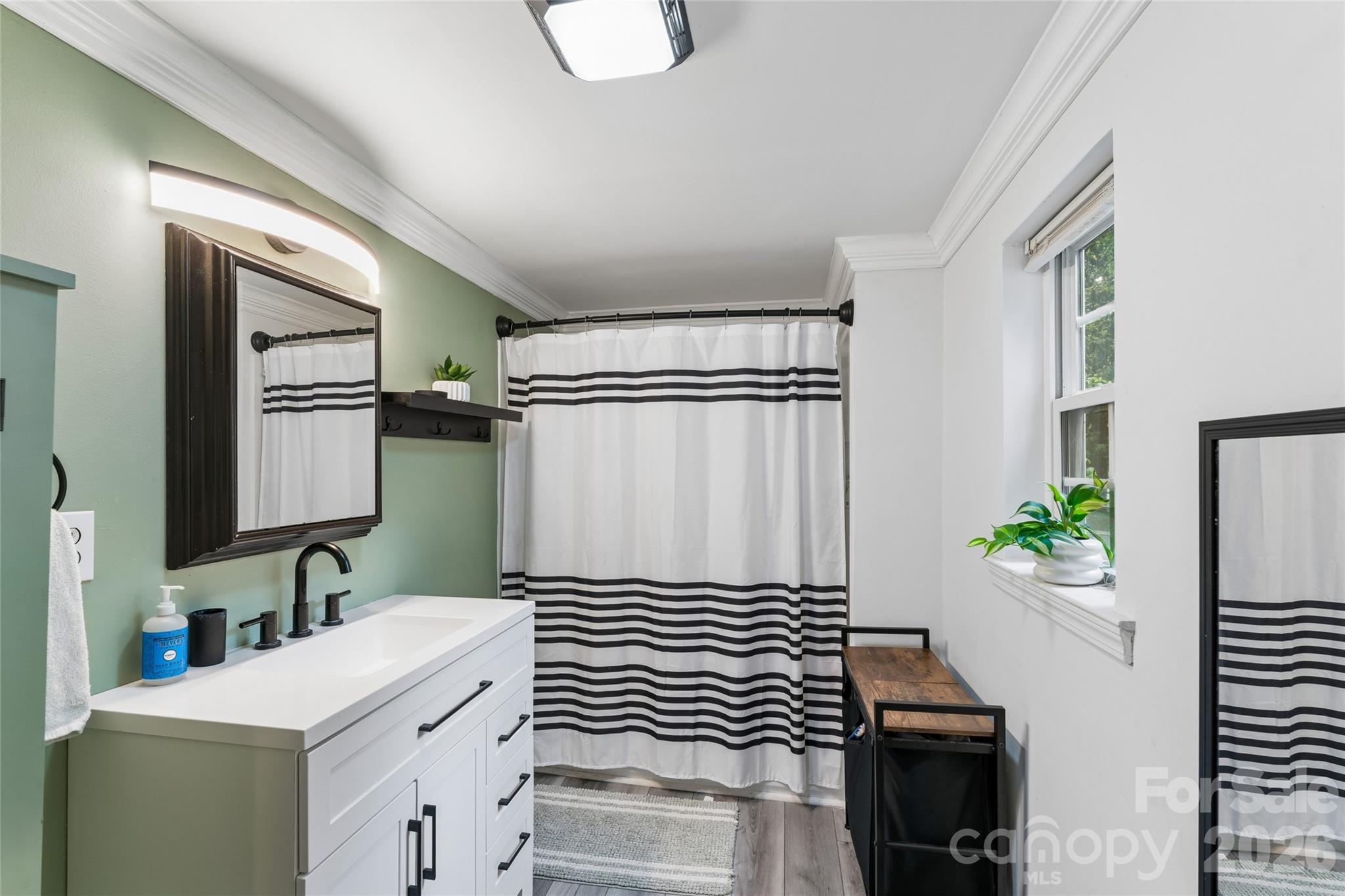 170 Scotts Creek Road