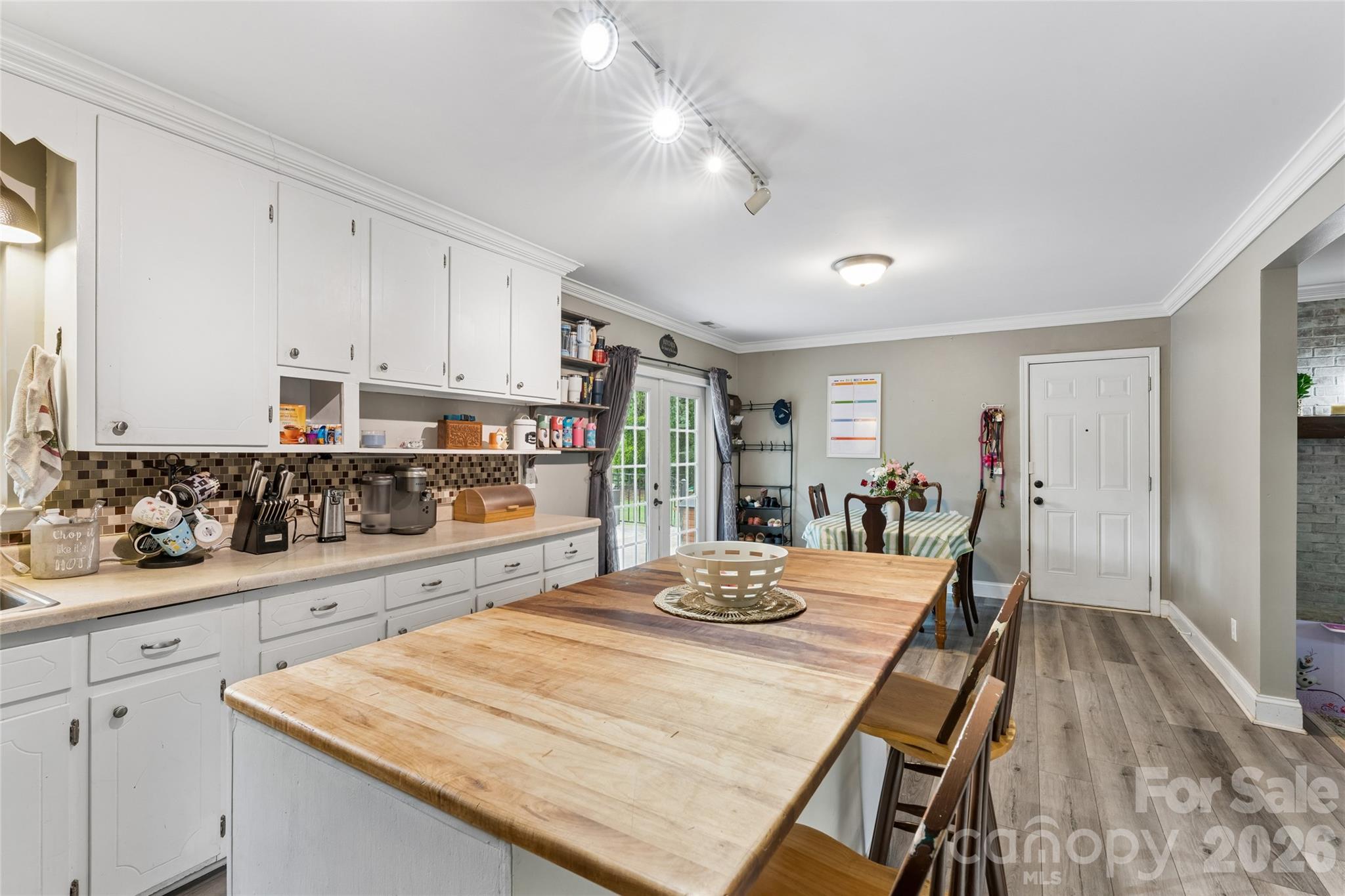 170 Scotts Creek Road