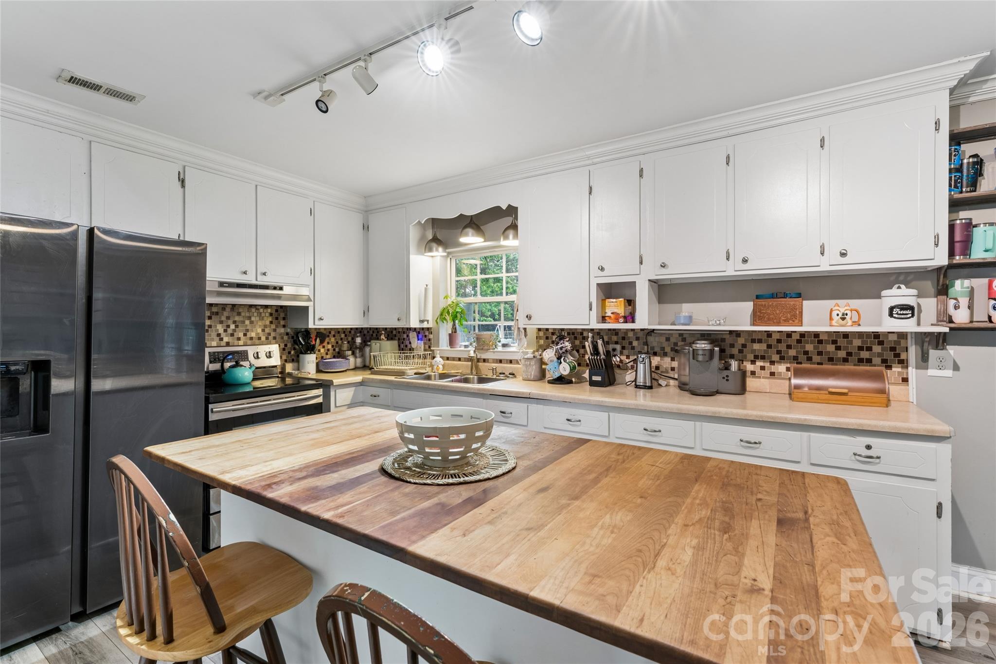 170 Scotts Creek Road