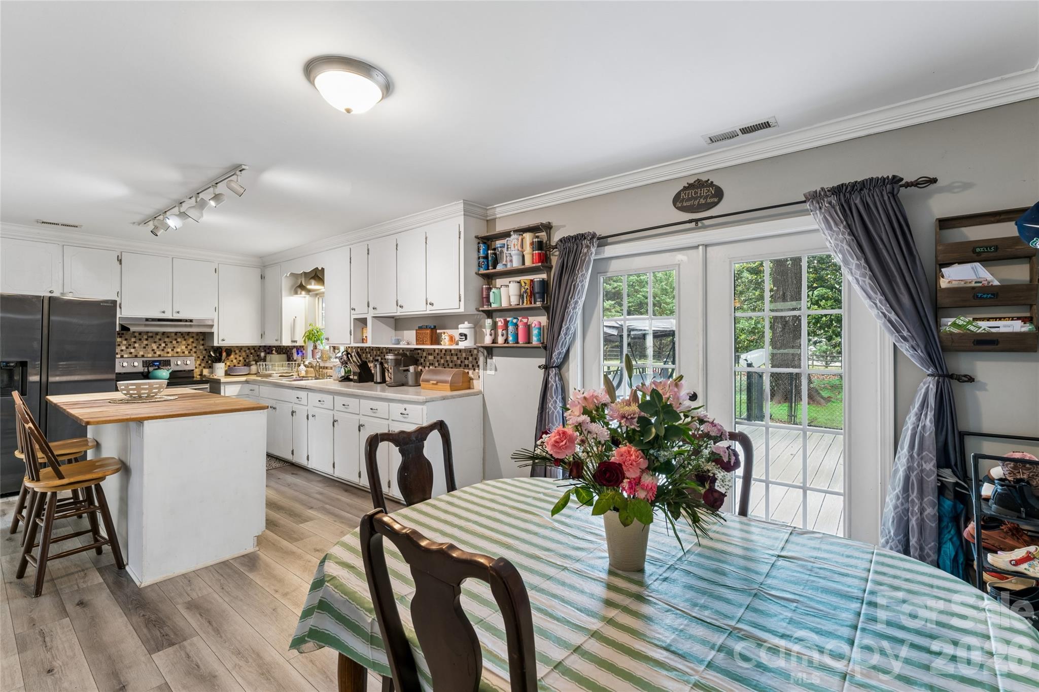 170 Scotts Creek Road