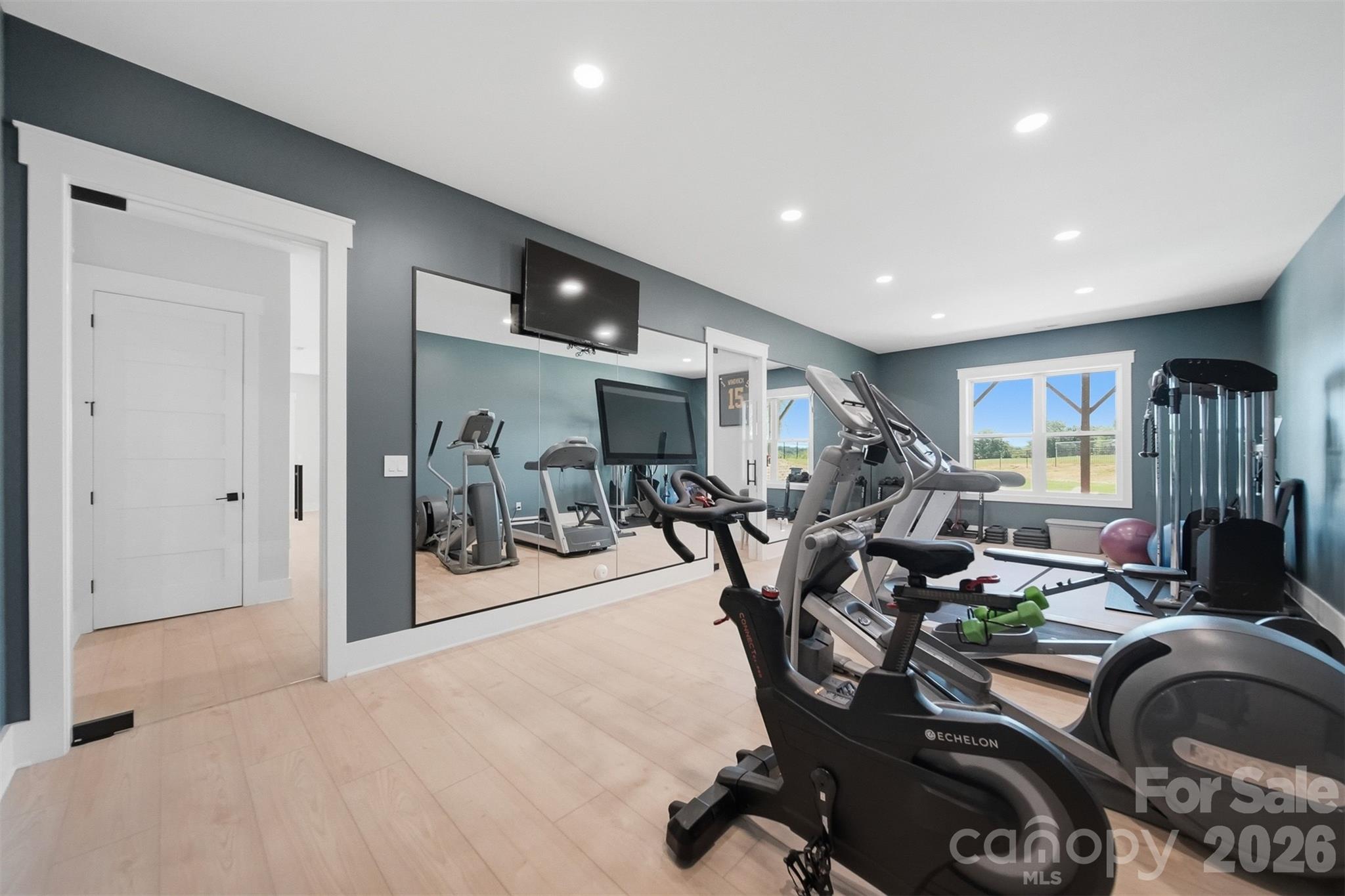 2322 Moss Farm Road