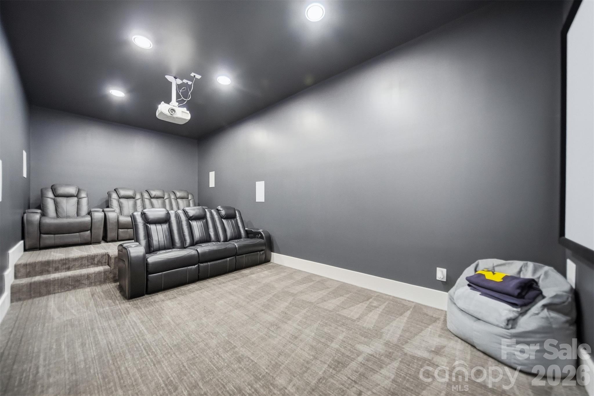 2322 Moss Farm Road
