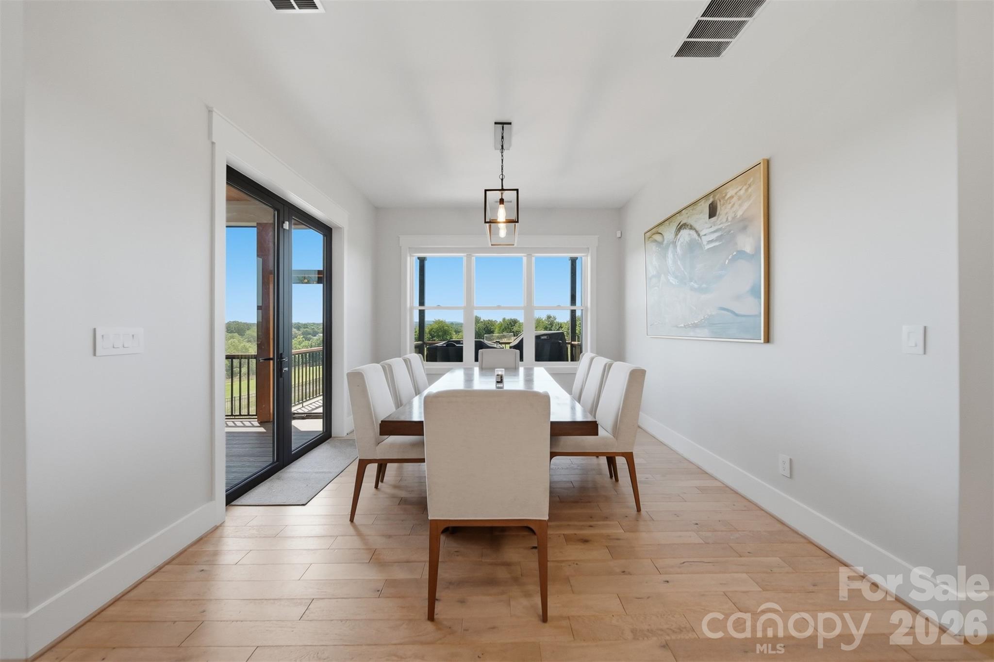 2322 Moss Farm Road