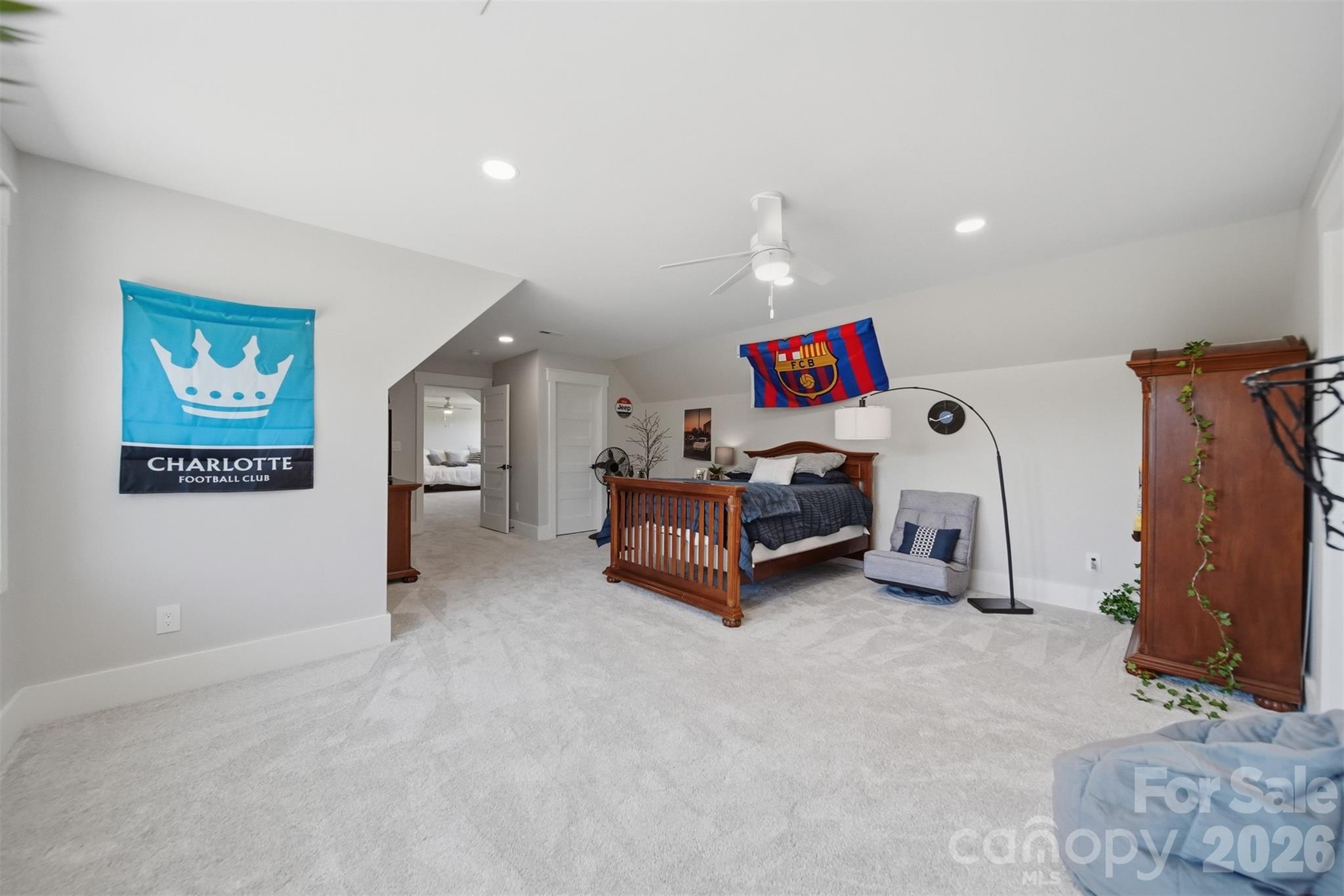 2322 Moss Farm Road