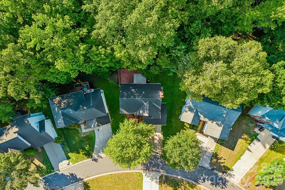 2520 Thornfield Road