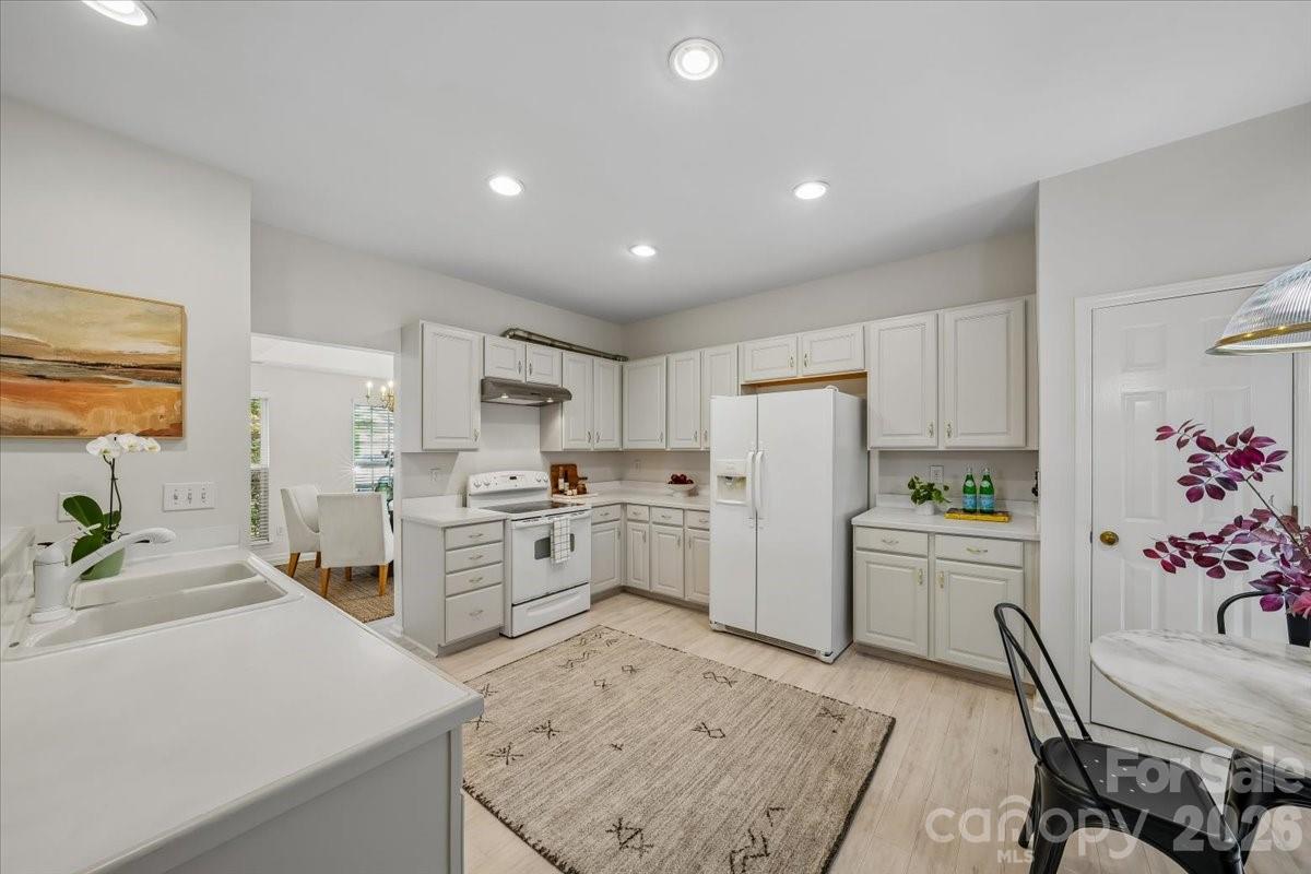2520 Thornfield Road