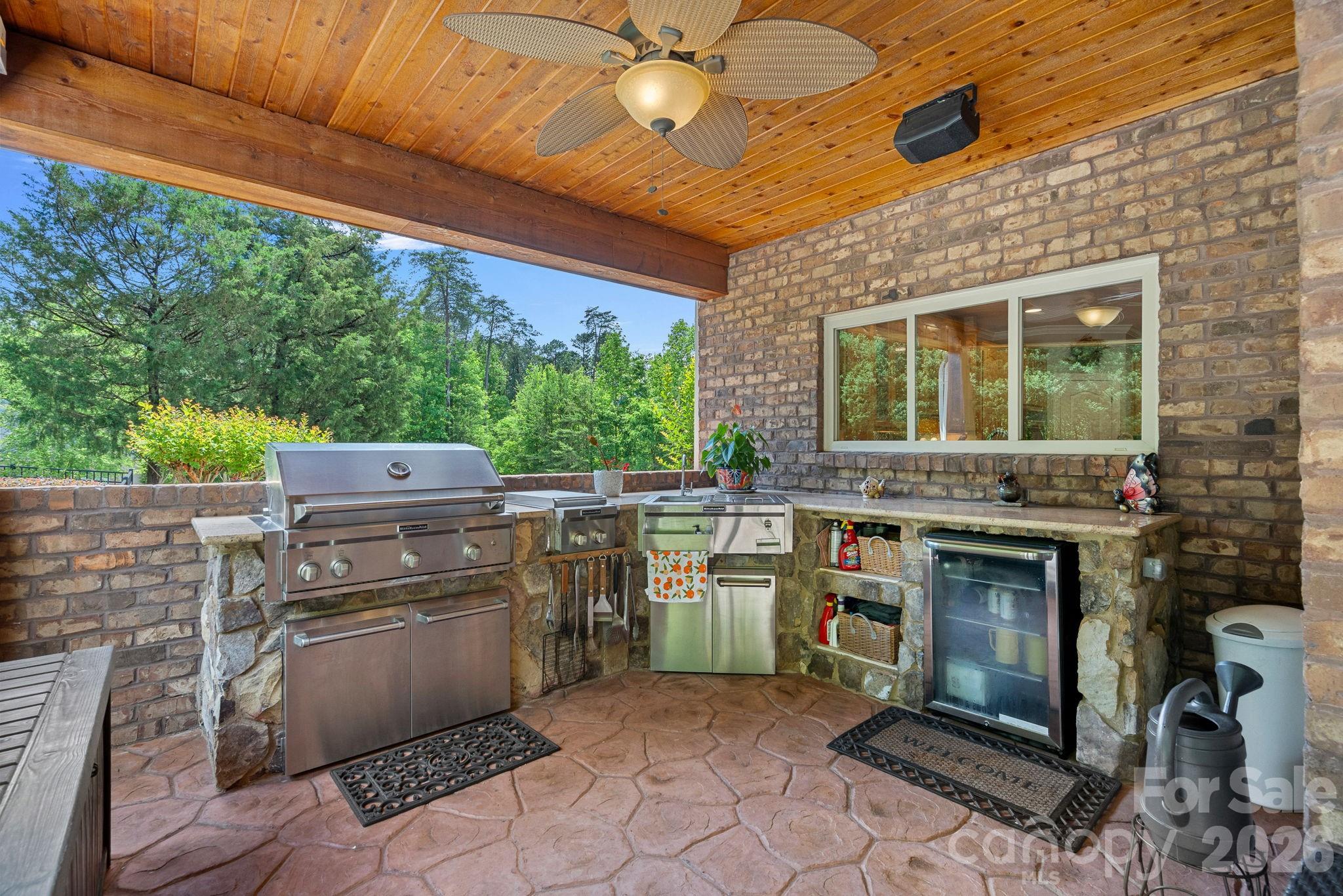 104 Timberside Drive