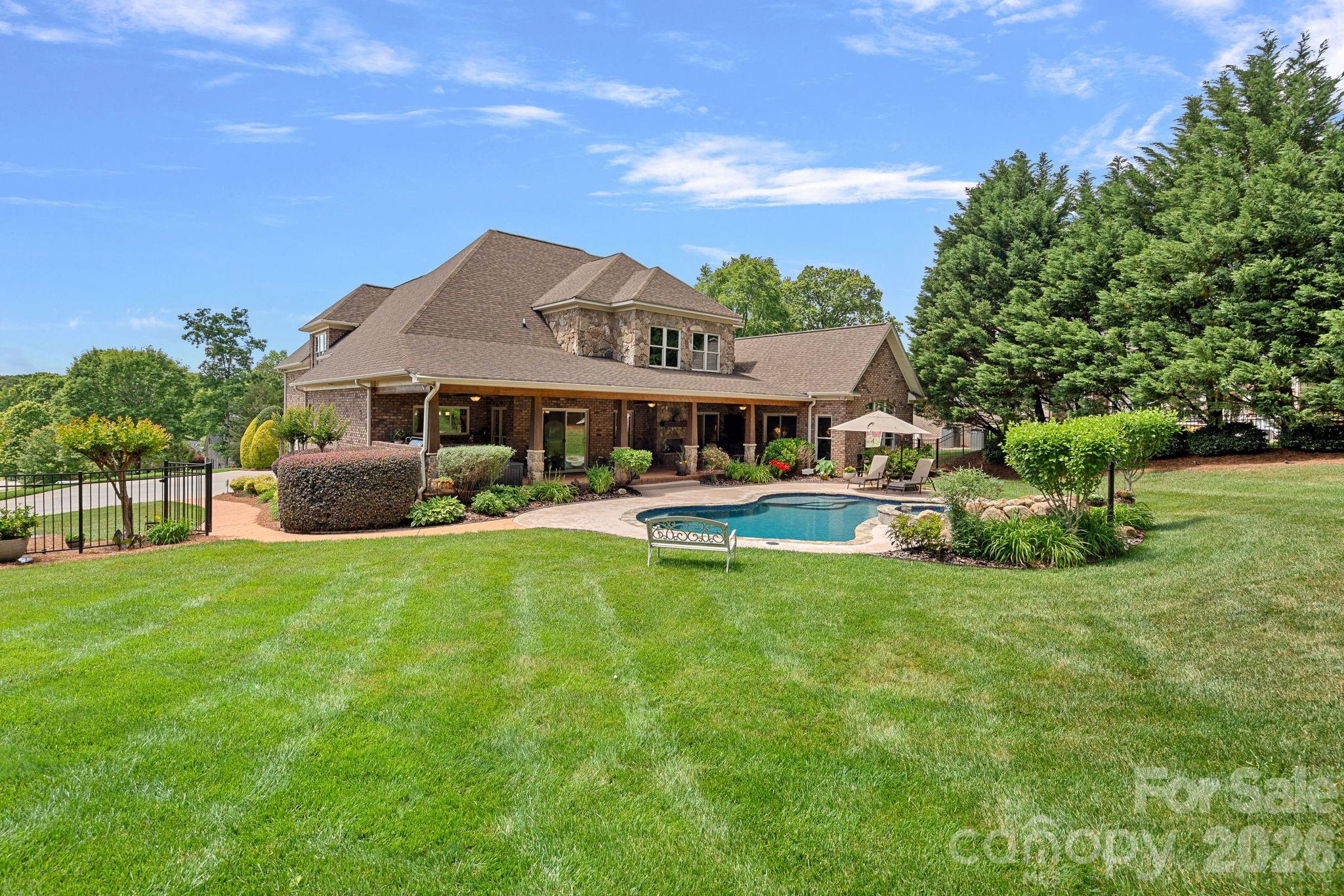 104 Timberside Drive