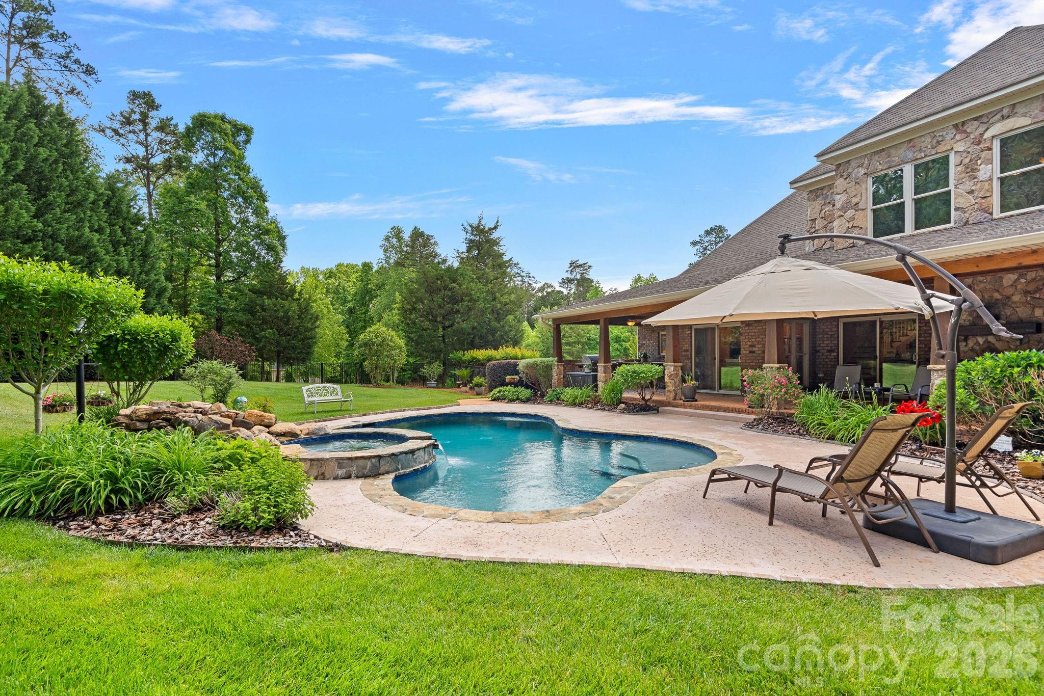 104 Timberside Drive