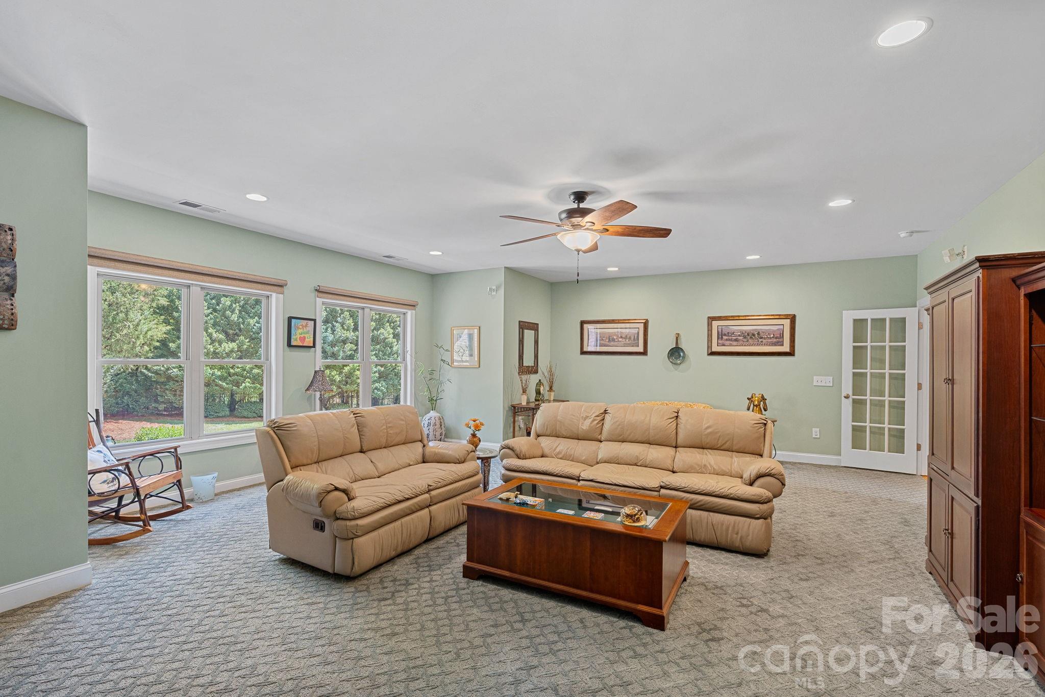 104 Timberside Drive