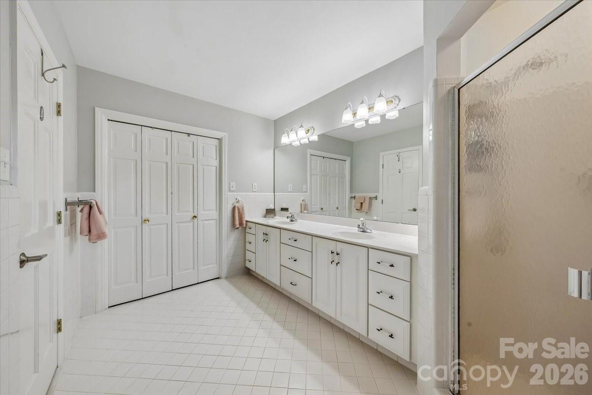 409 Whitestone Road