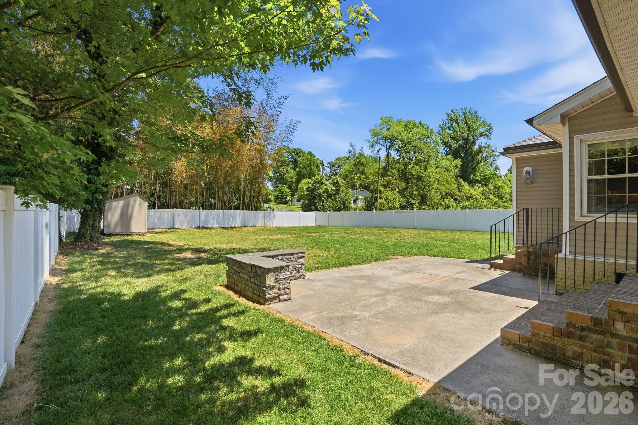 5623 Wedgewood Drive