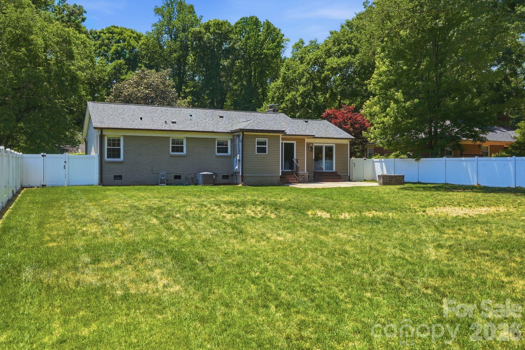 5623 Wedgewood Drive