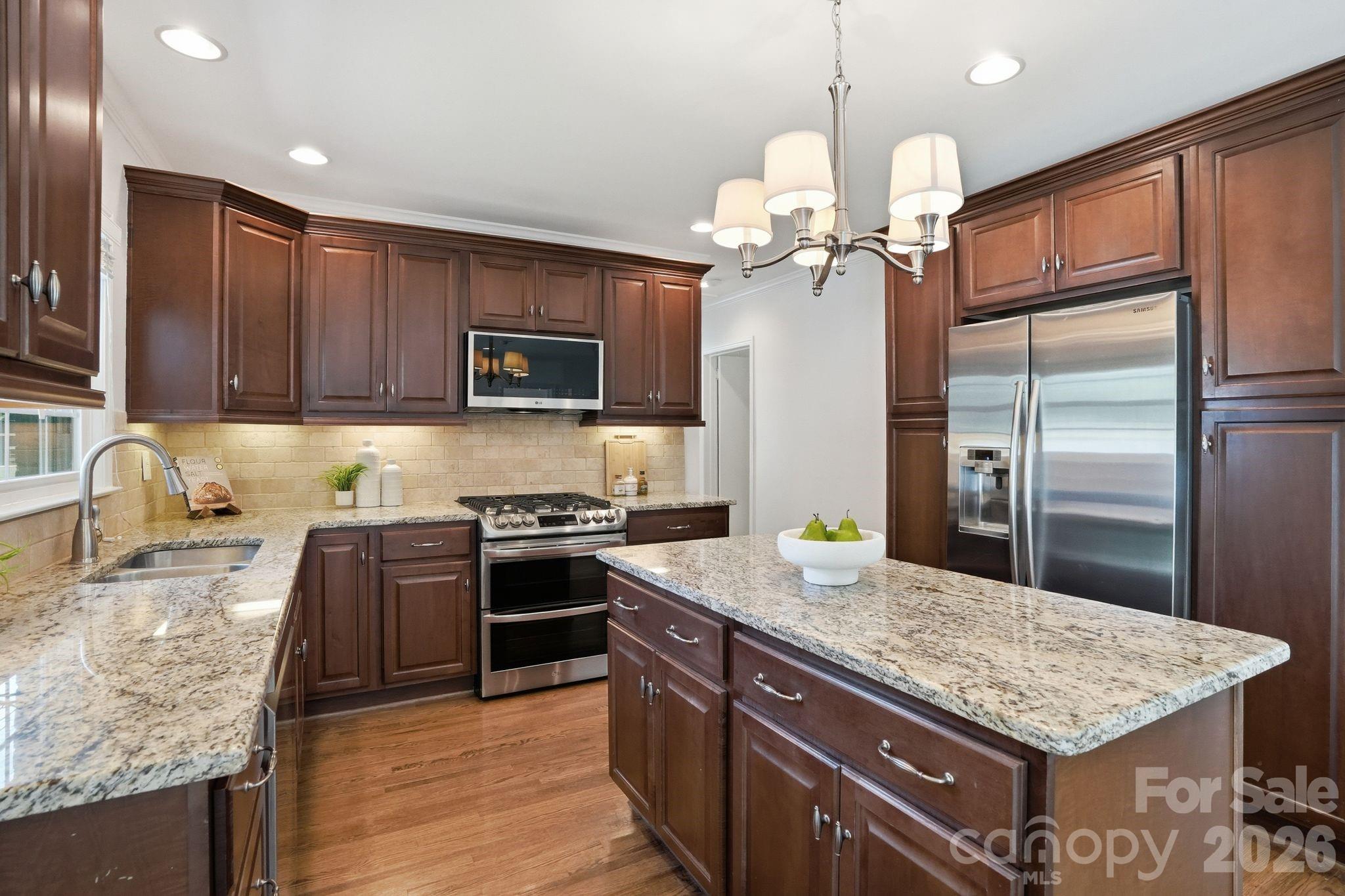 5623 Wedgewood Drive