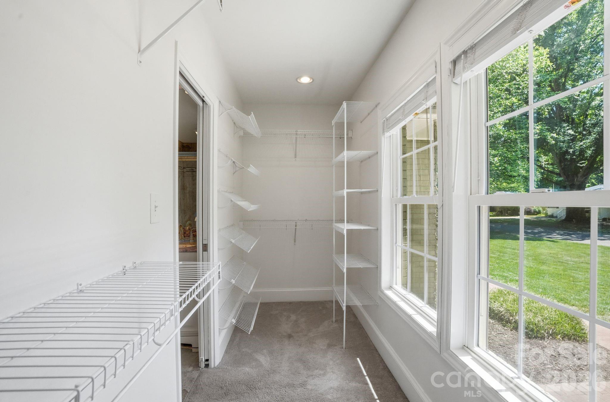 5623 Wedgewood Drive
