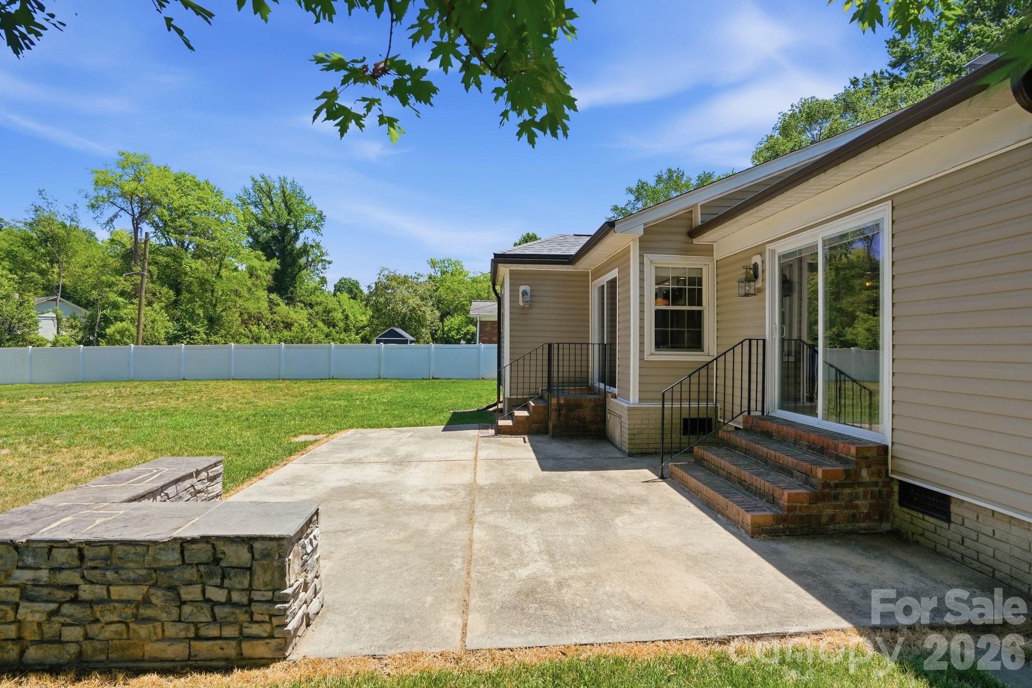 5623 Wedgewood Drive