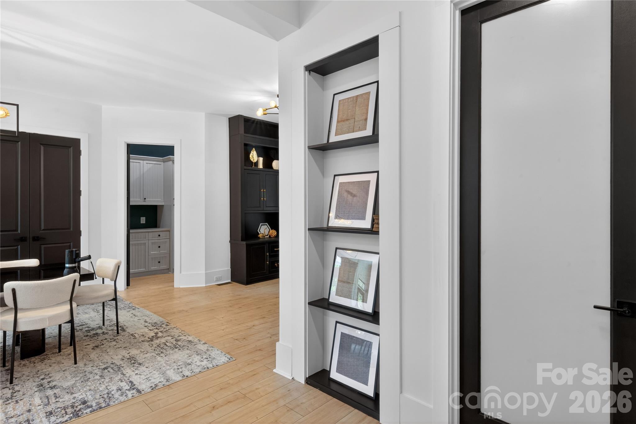 8512 Prince Valiant Drive