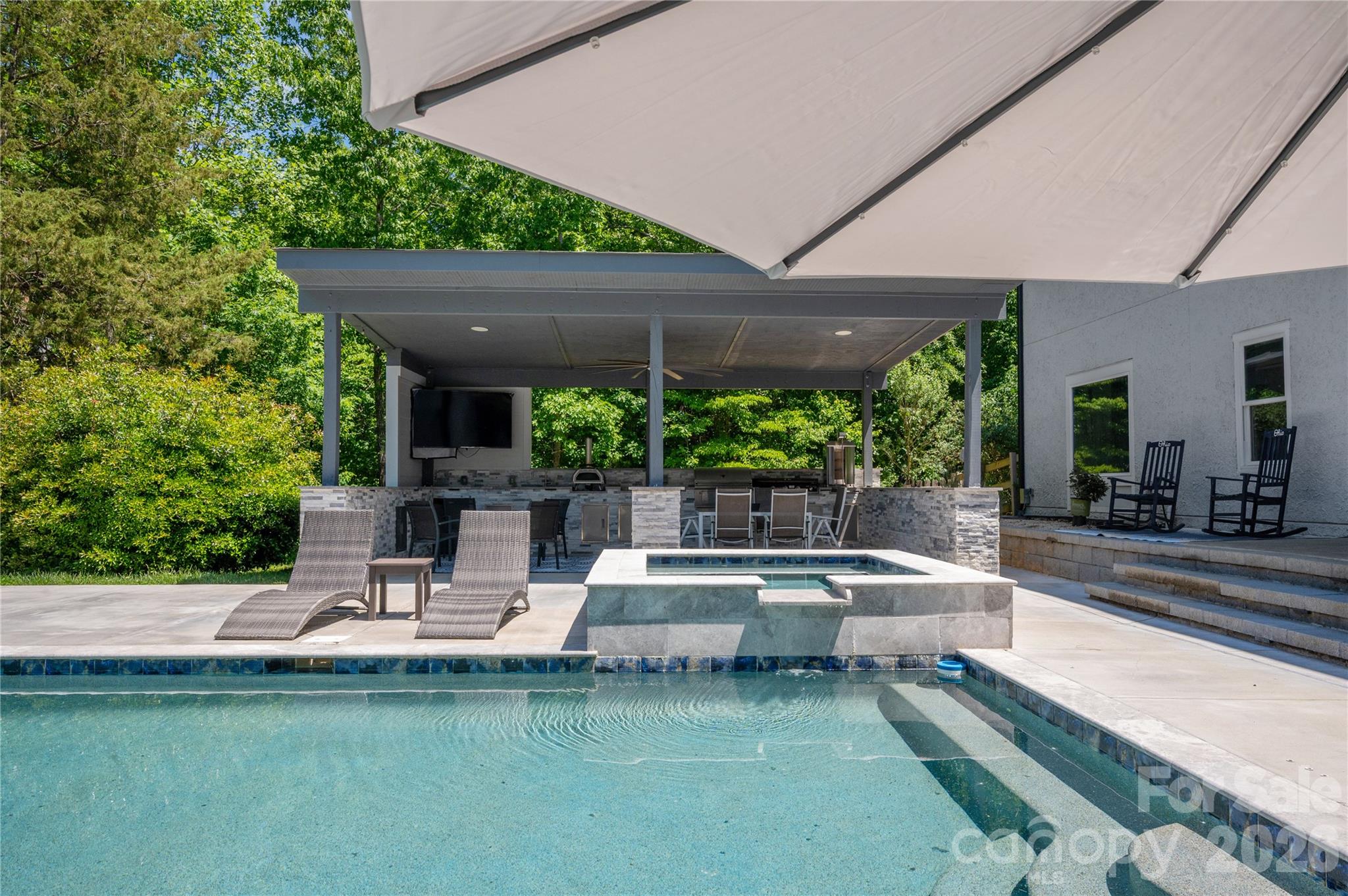 8512 Prince Valiant Drive