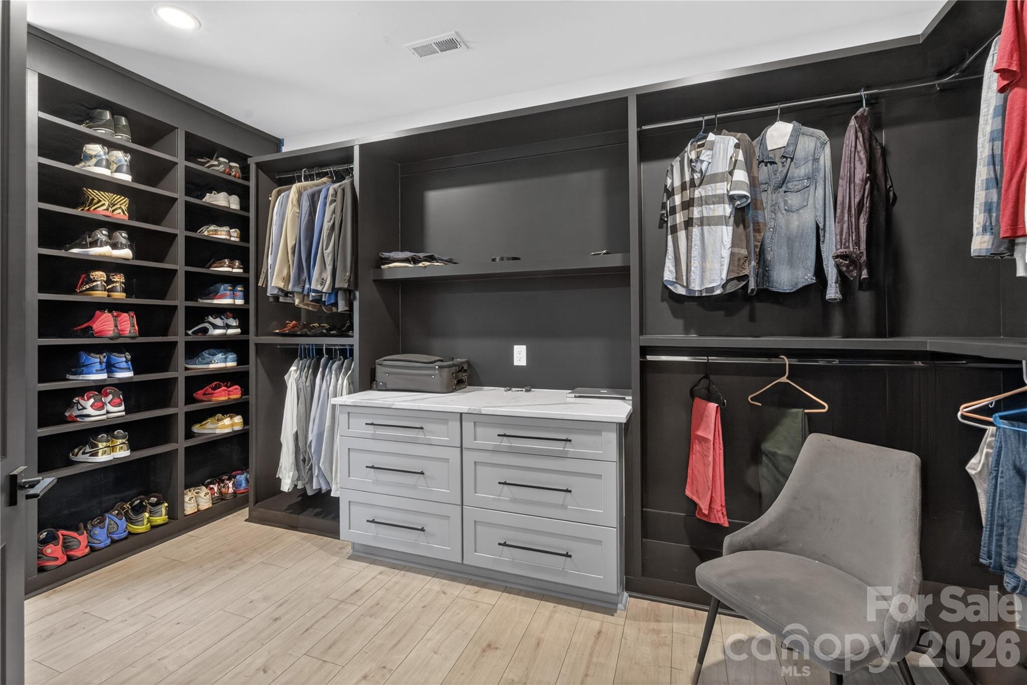 8512 Prince Valiant Drive