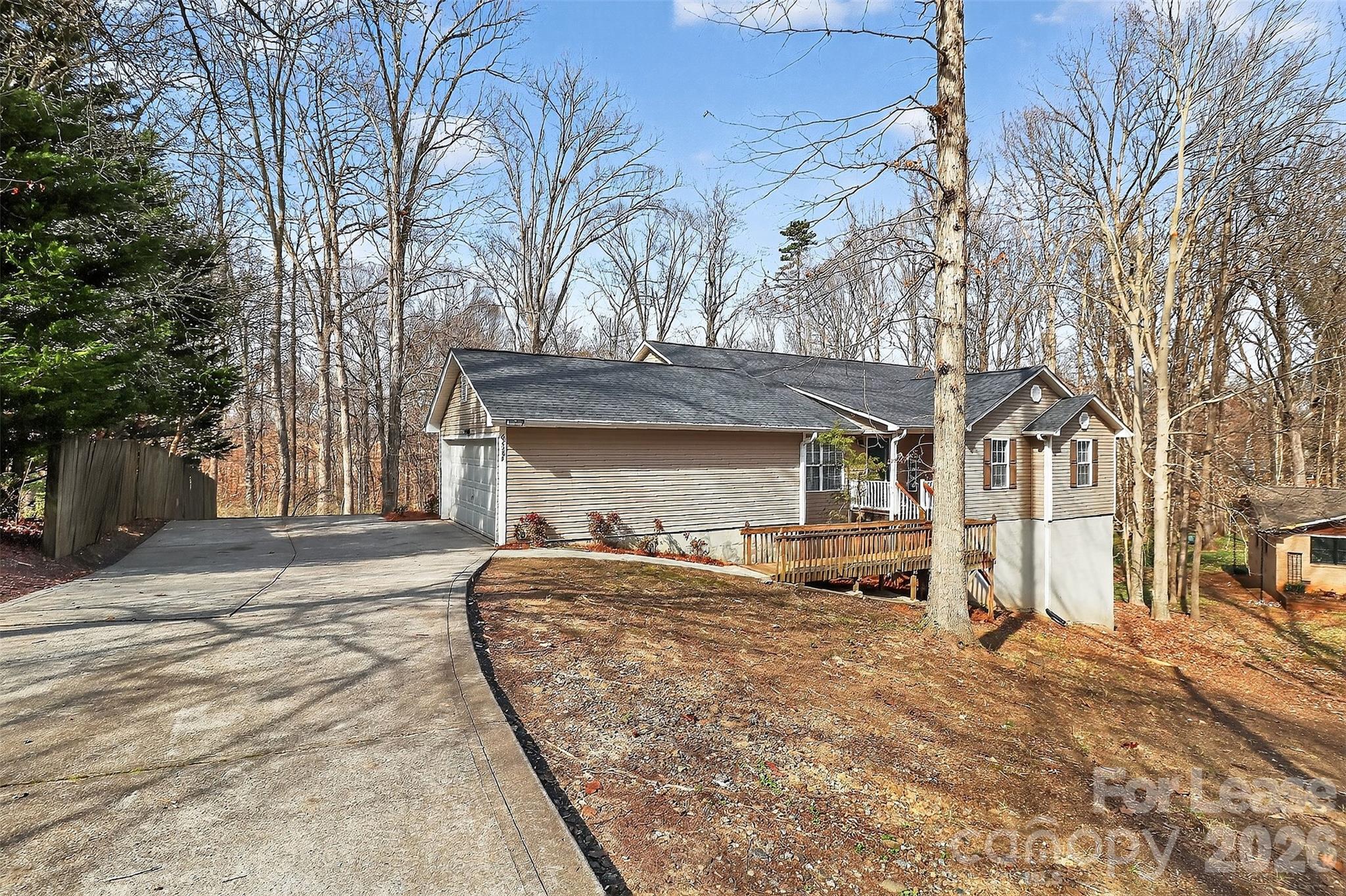 6238 King George Drive