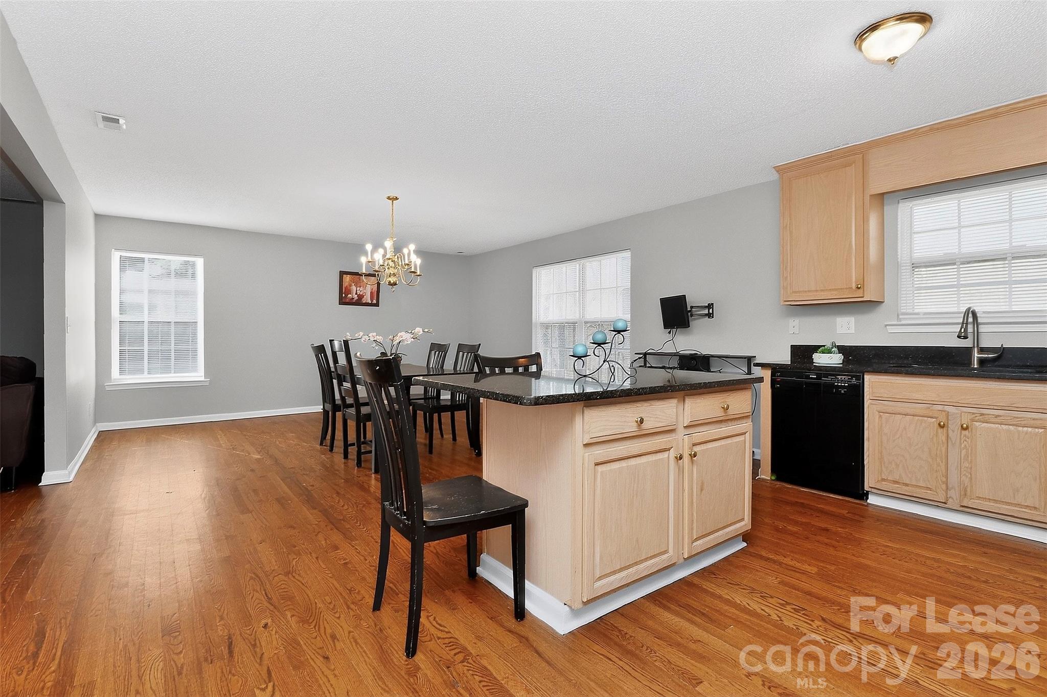 6238 King George Drive