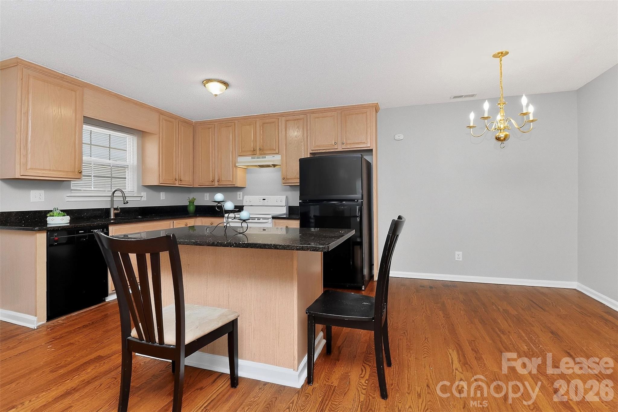 6238 King George Drive