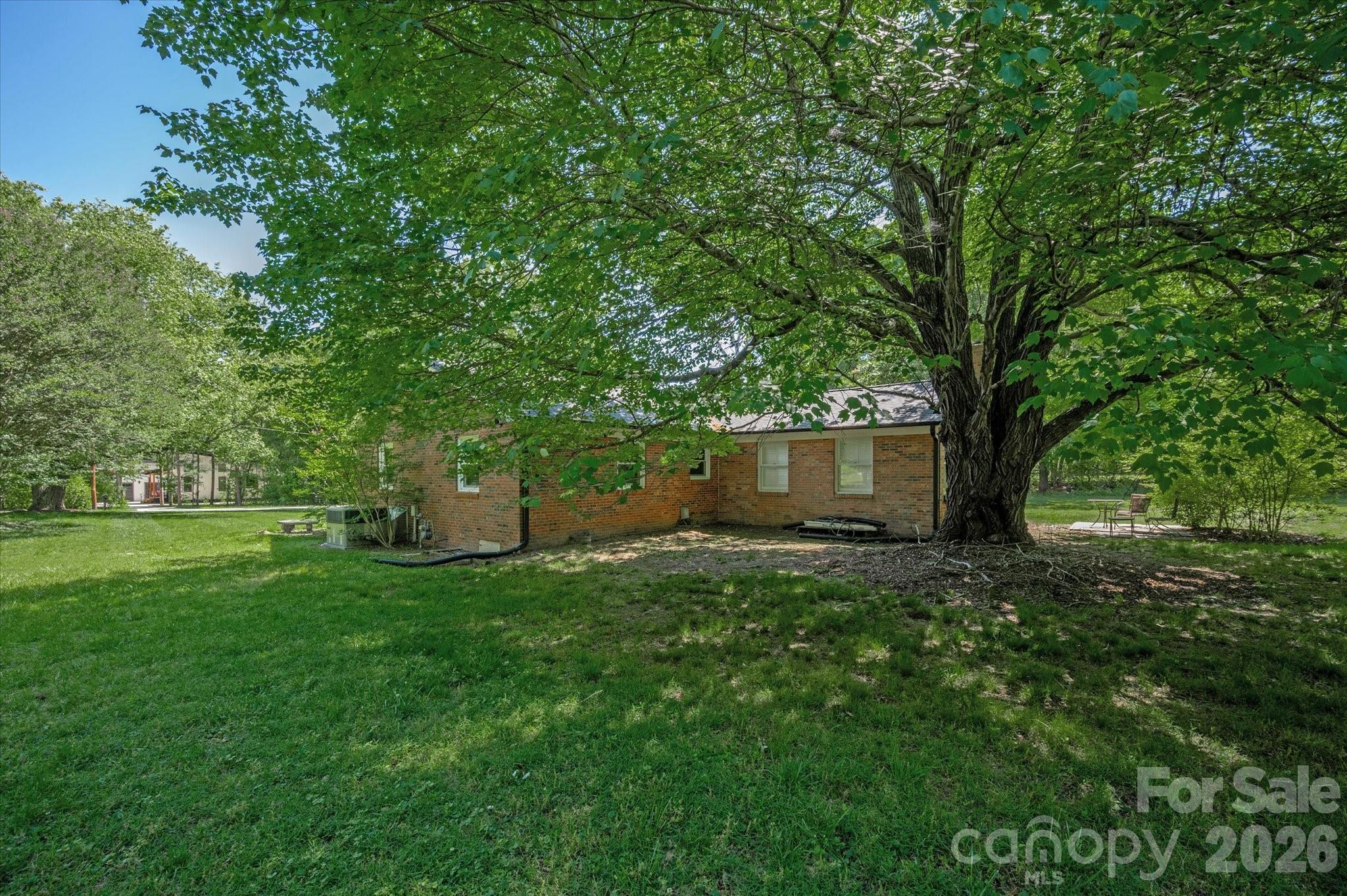 2645 Walker Road