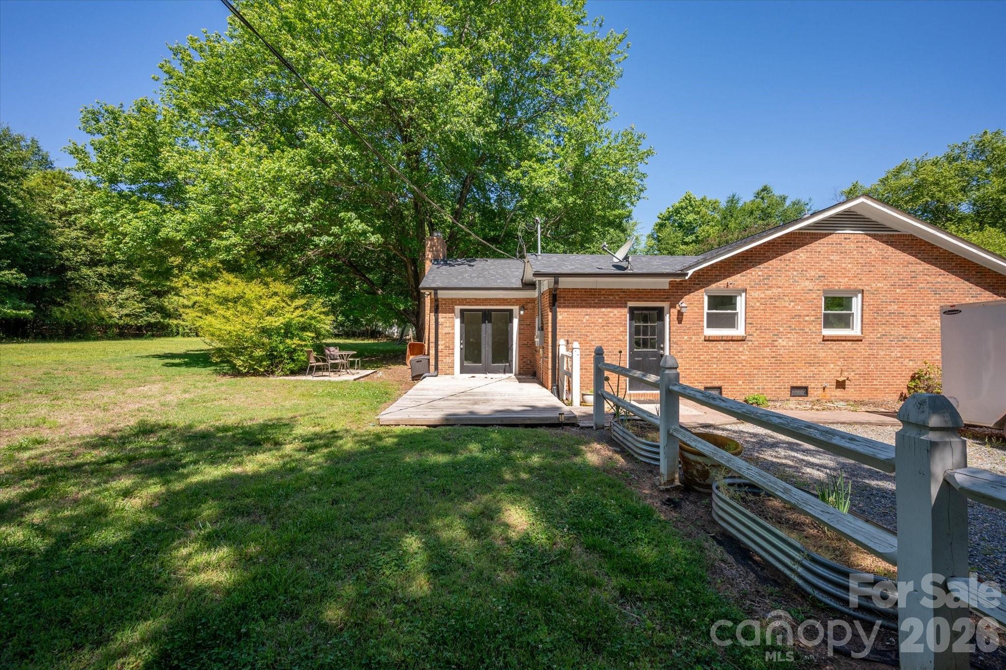 2645 Walker Road