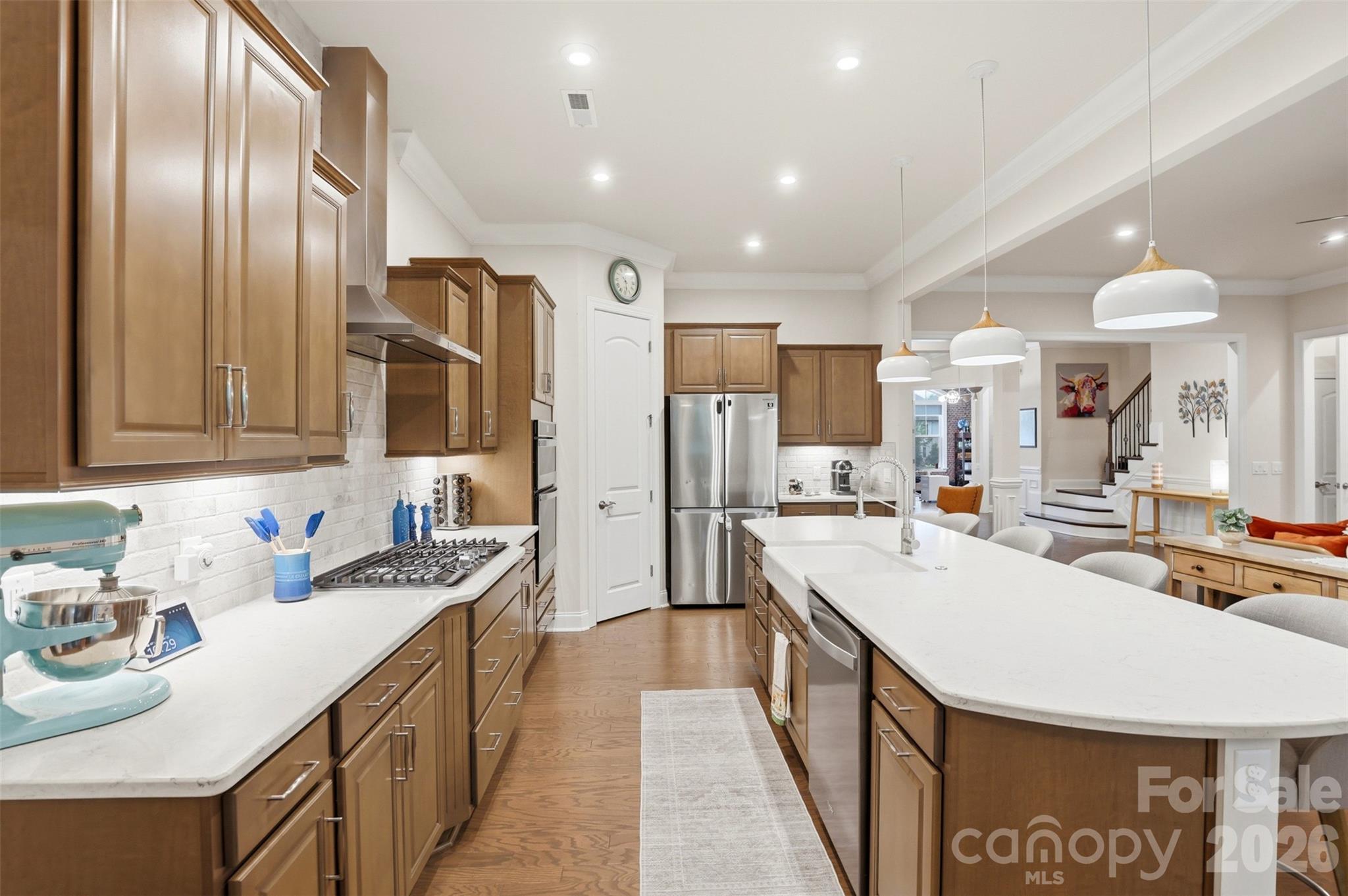 5701 Regal Way