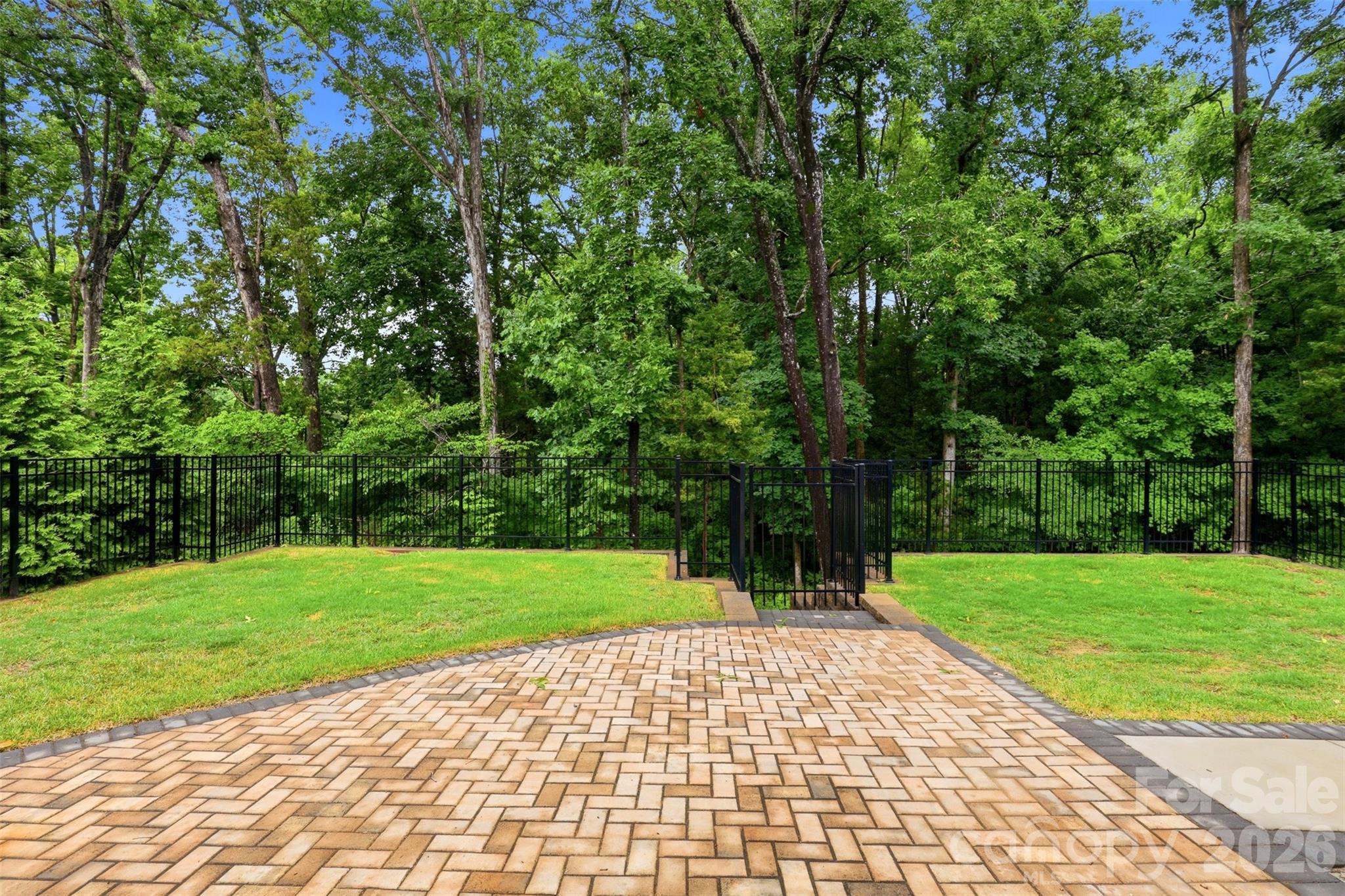5701 Regal Way